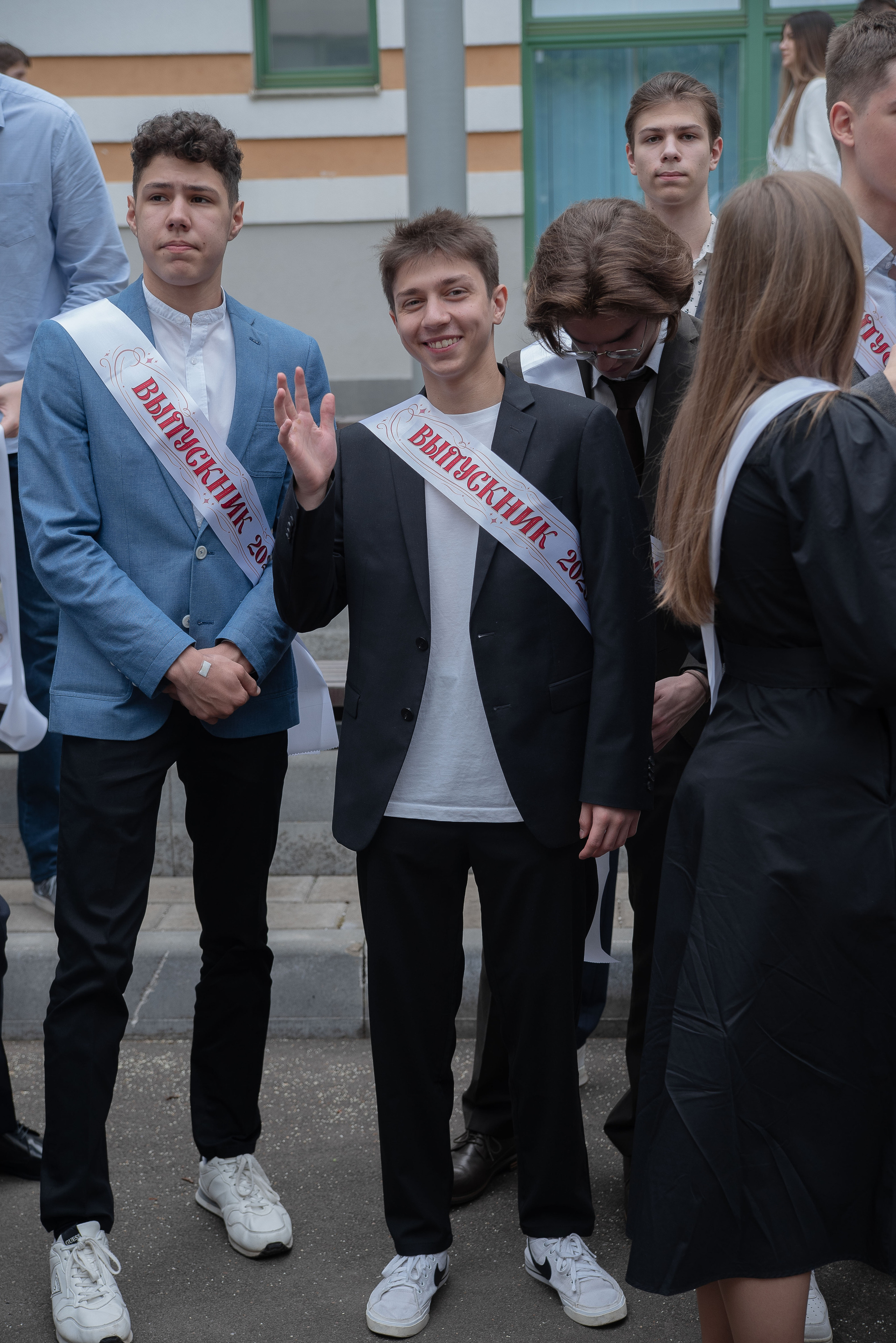 Последний звонок. Стильный портретный и семейный фотограф в Москве Ника Артуньянц