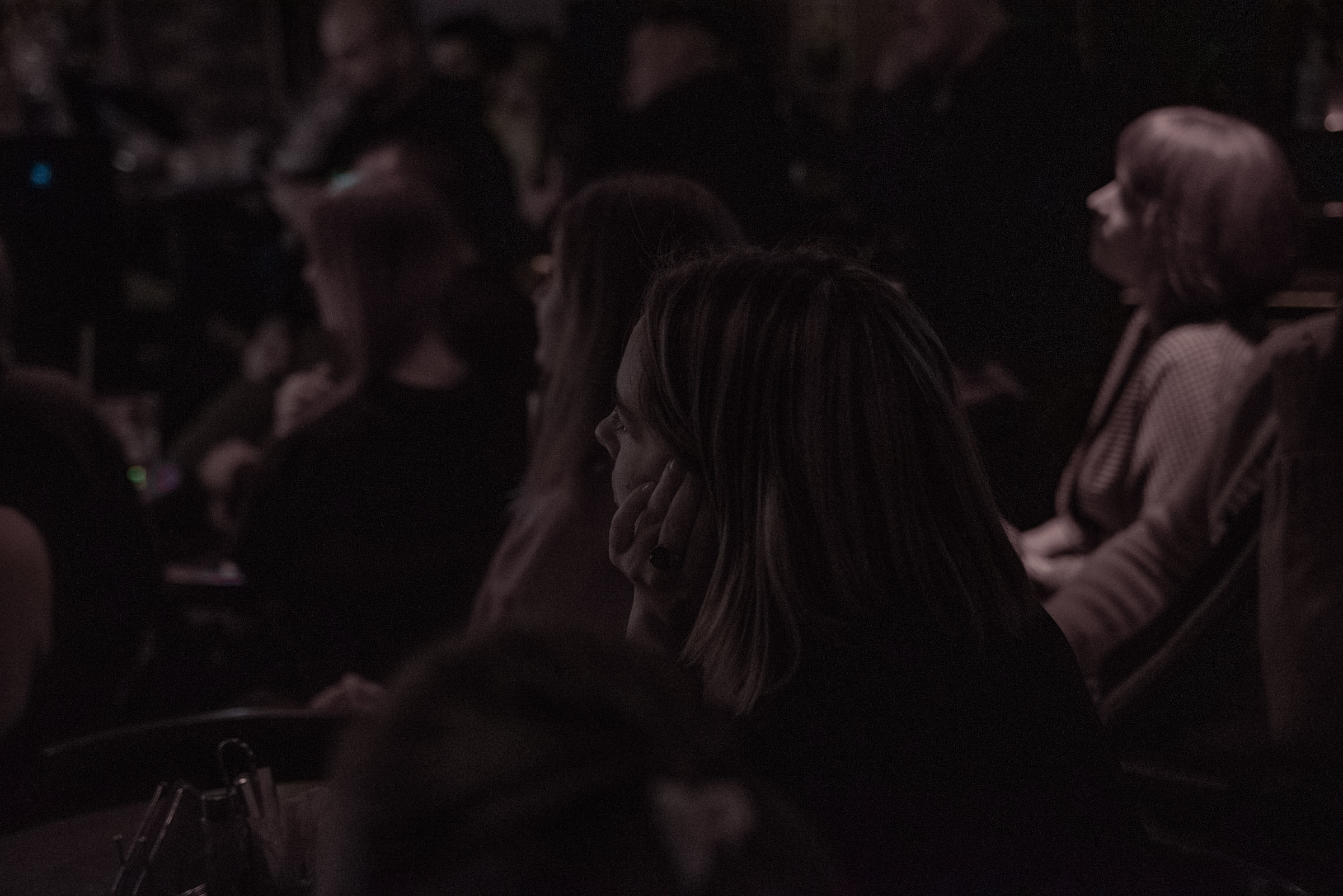 Литгост чтение стихов. Стильный портретный и семейный фотограф в Москве Ника Артуньянц