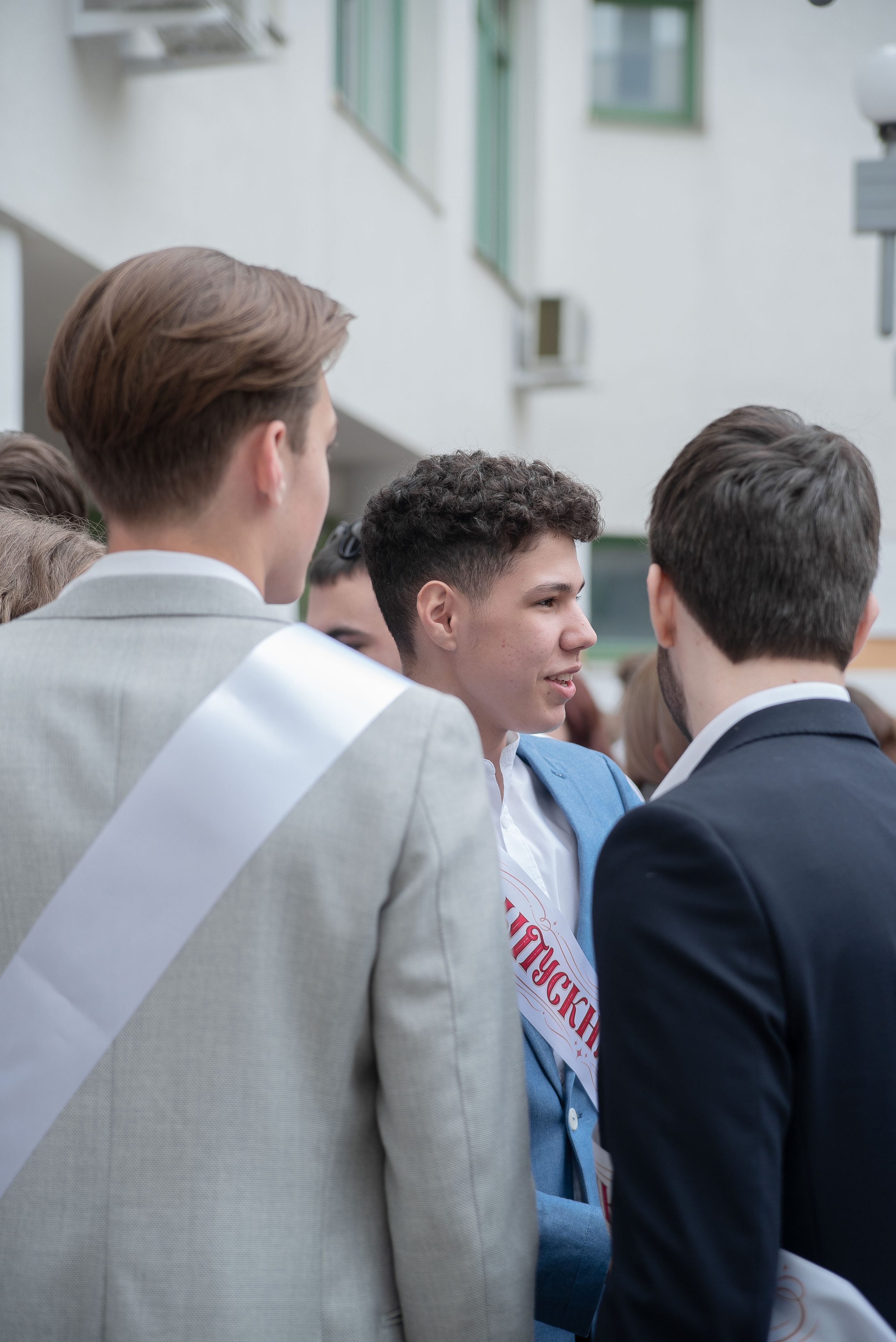 Последний звонок. Стильный портретный и семейный фотограф в Москве Ника Артуньянц