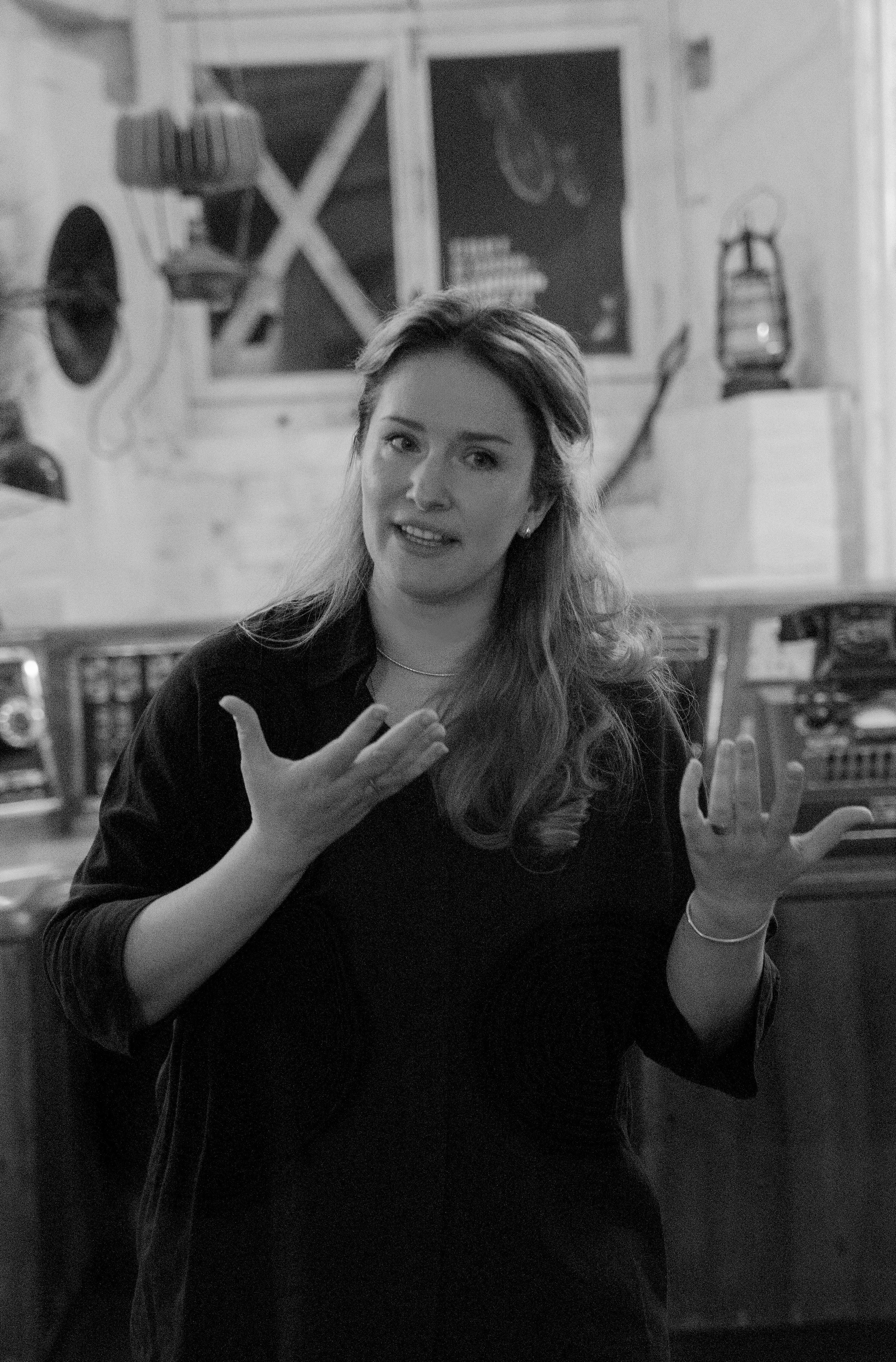 Музей «Огни Москвы» (съемка в темноте). Стильный портретный и семейный фотограф в Москве Ника Артуньянц