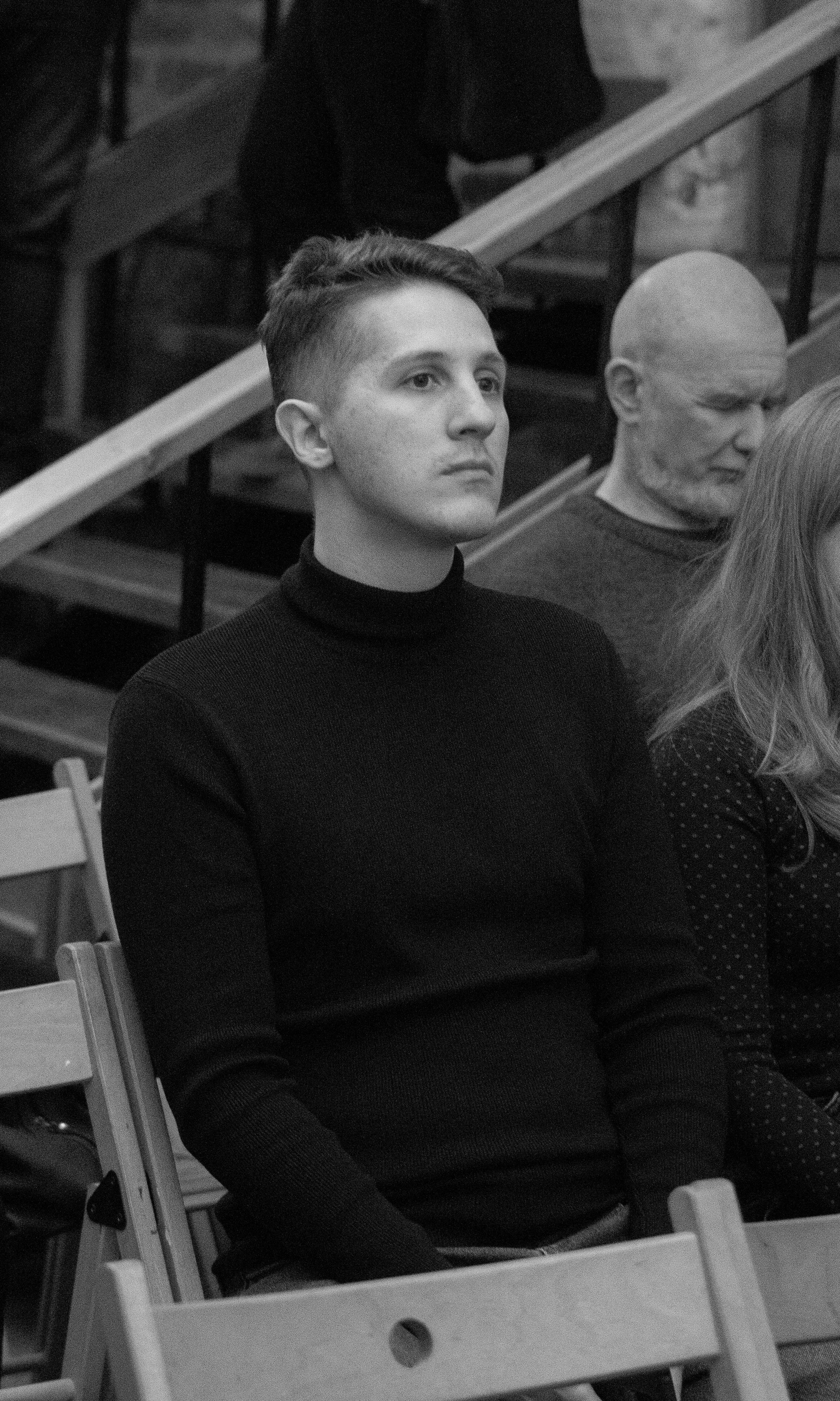 Музей «Огни Москвы» (съемка в темноте). Стильный портретный и семейный фотограф в Москве Ника Артуньянц