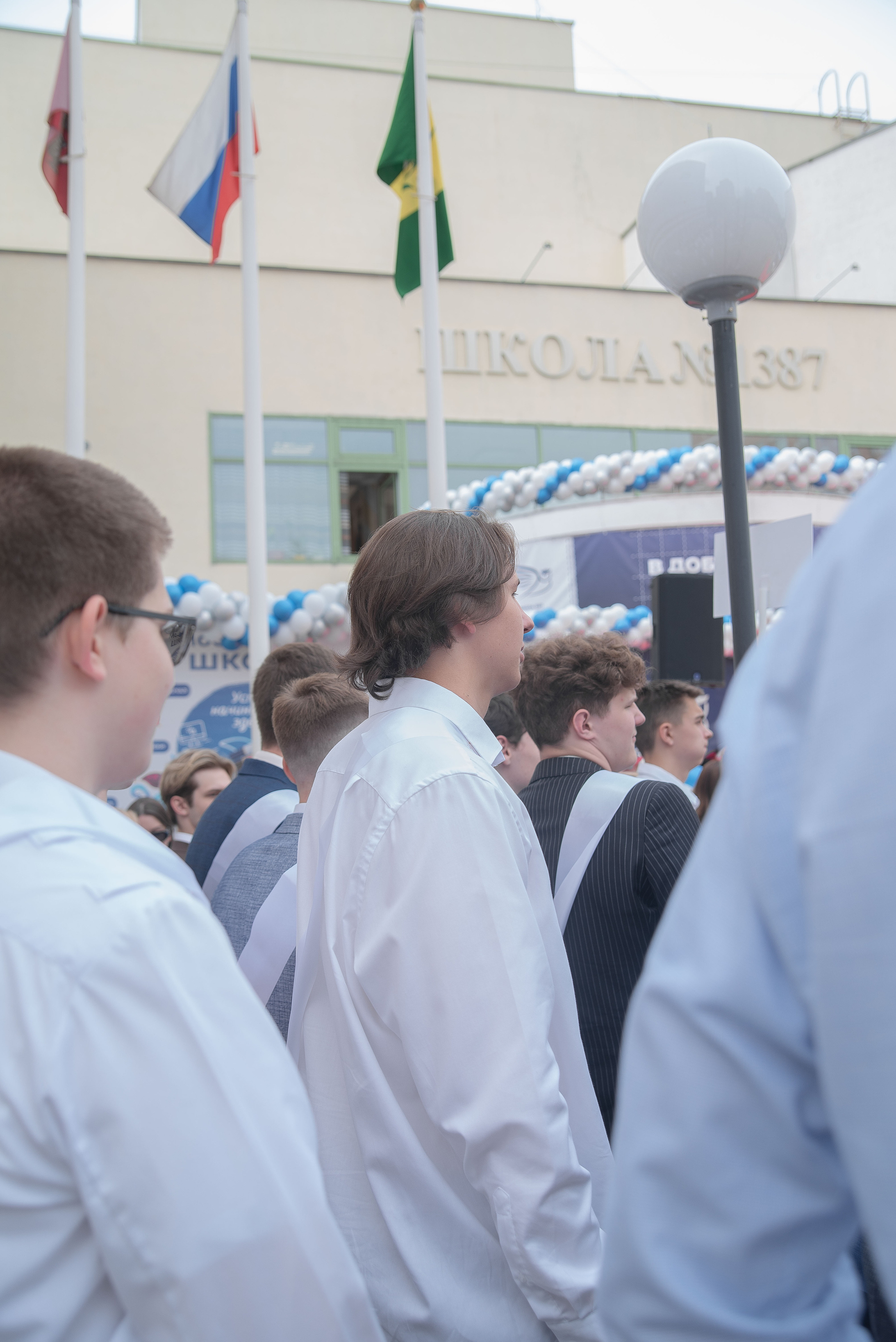 Последний звонок. Стильный портретный и семейный фотограф в Москве Ника Артуньянц