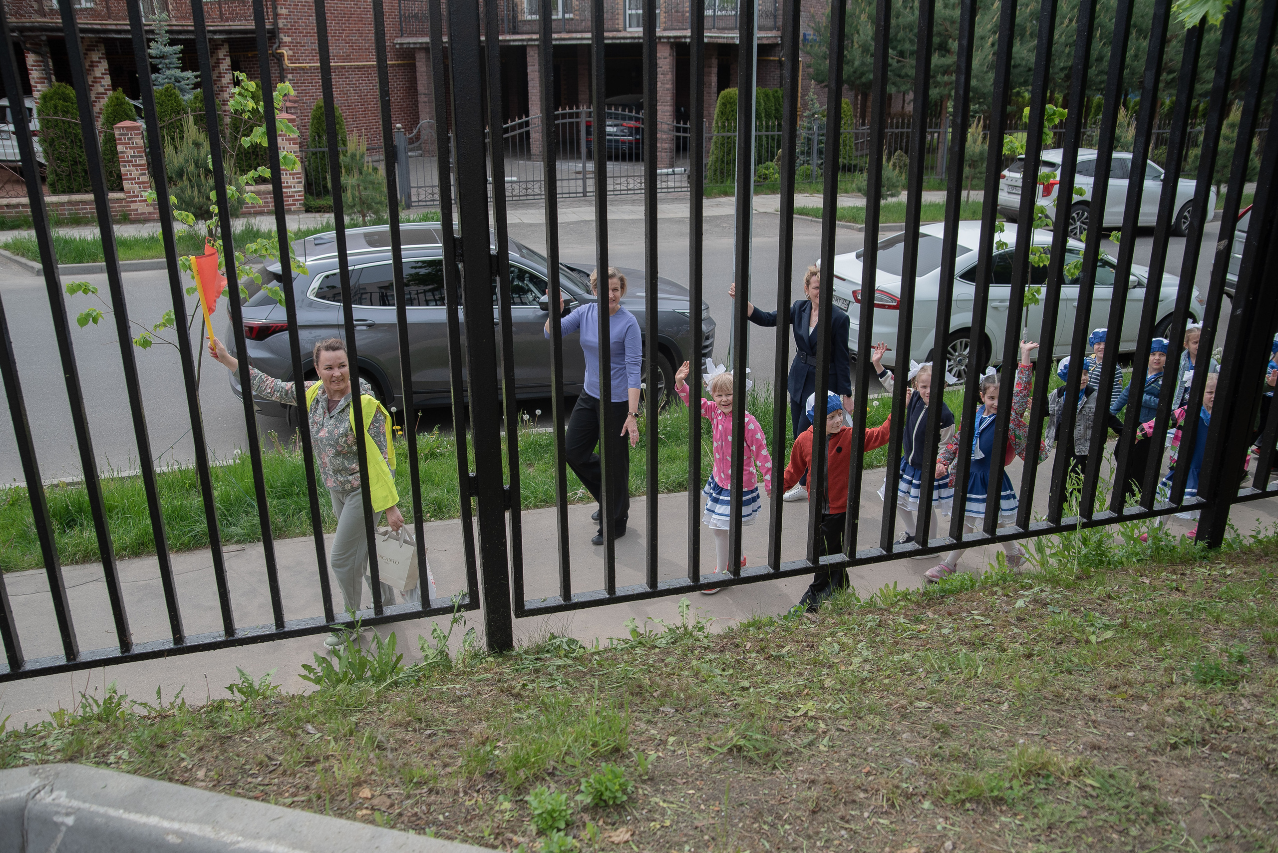 Последний звонок. Стильный портретный и семейный фотограф в Москве Ника Артуньянц