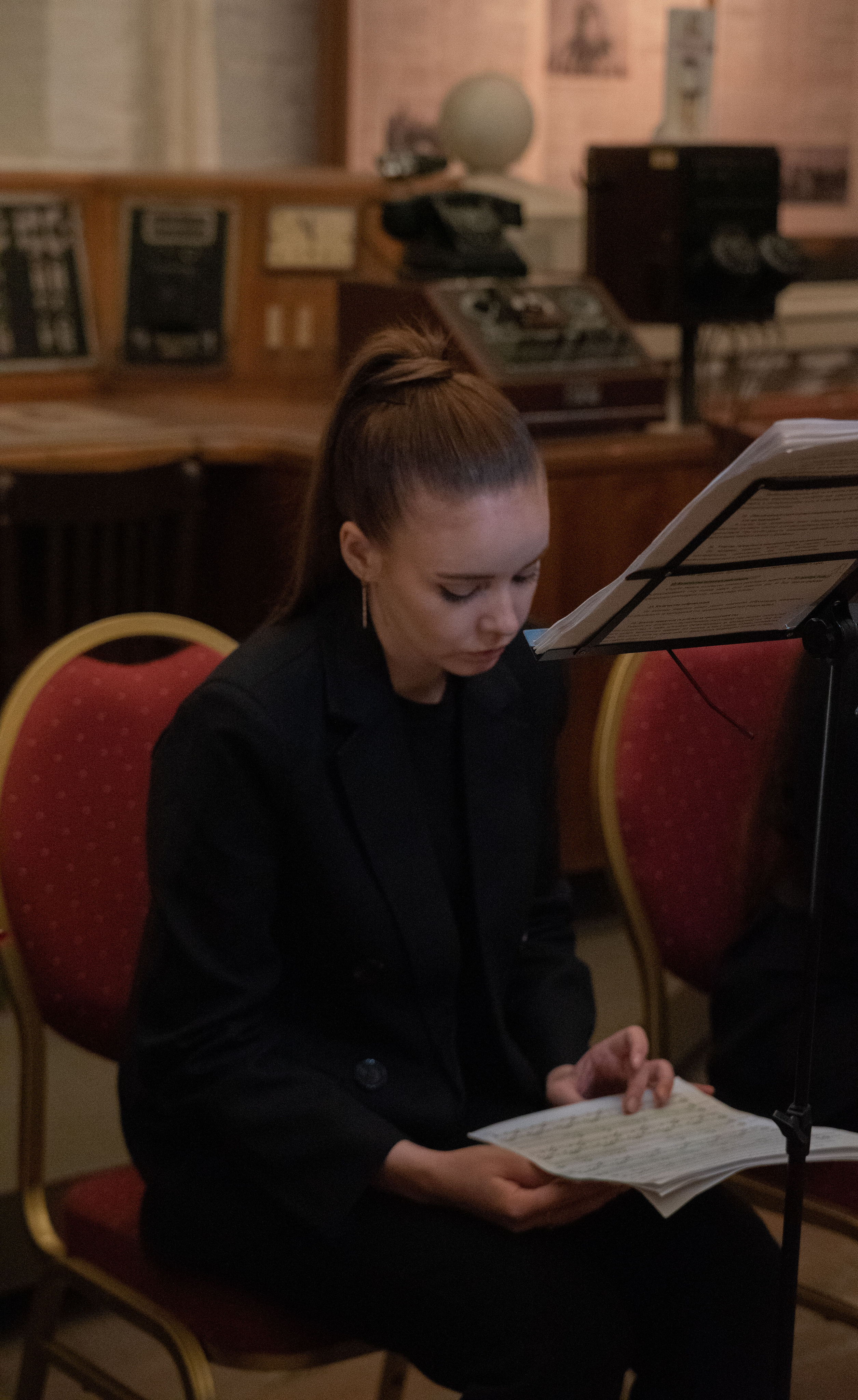 Музей «Огни Москвы» (съемка в темноте). Стильный портретный и семейный фотограф в Москве Ника Артуньянц