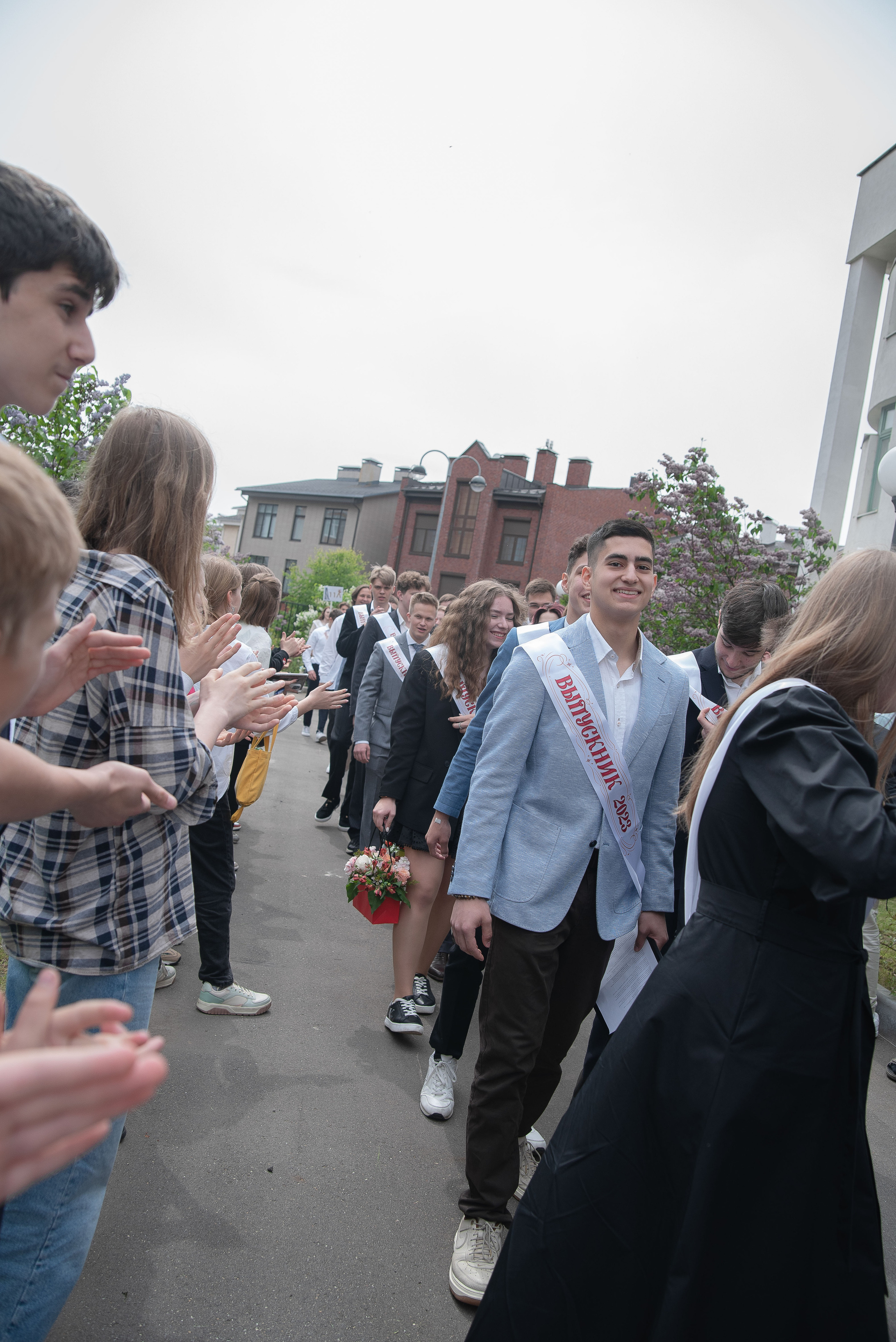 Последний звонок. Стильный портретный и семейный фотограф в Москве Ника Артуньянц
