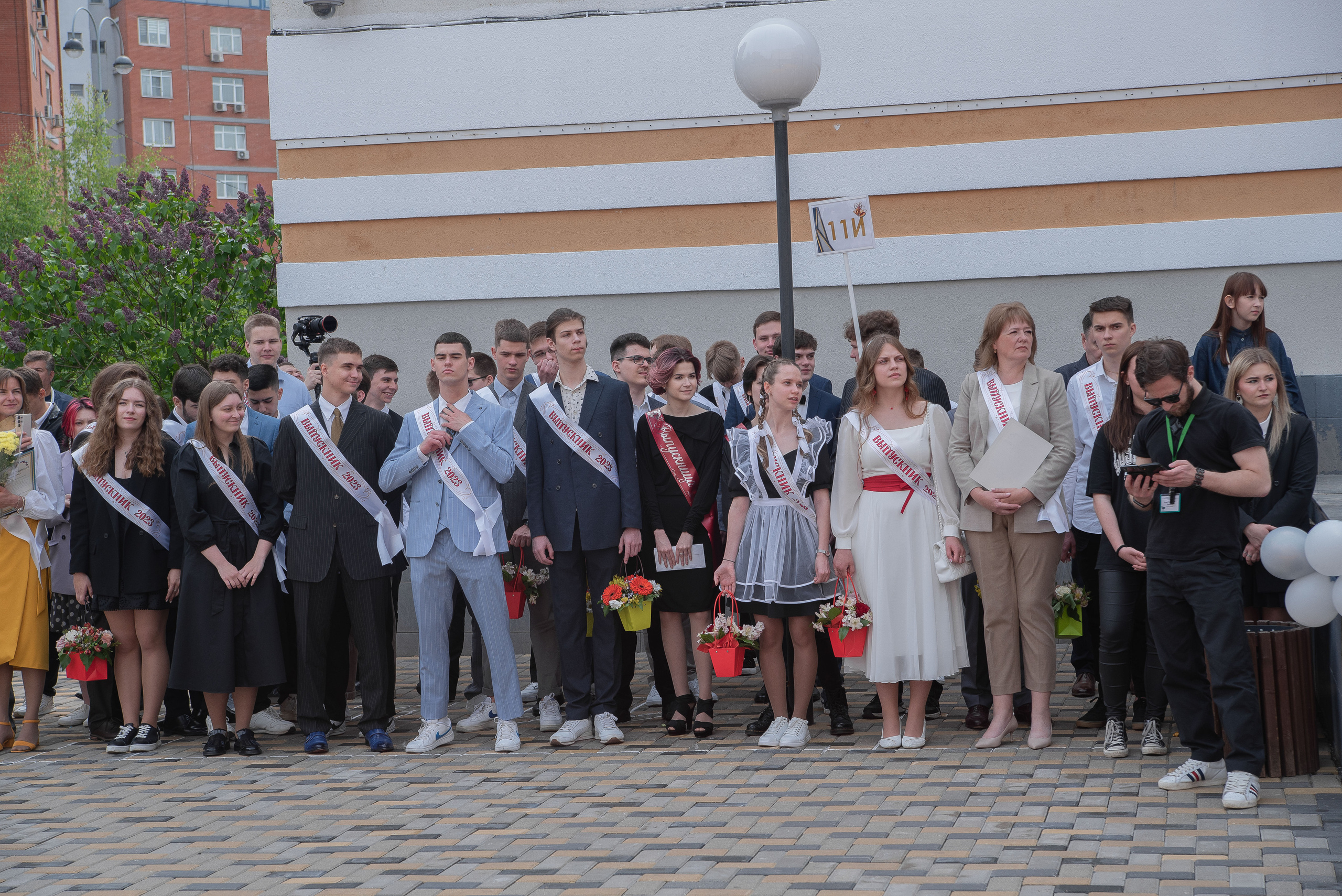 Последний звонок. Стильный портретный и семейный фотограф в Москве Ника Артуньянц