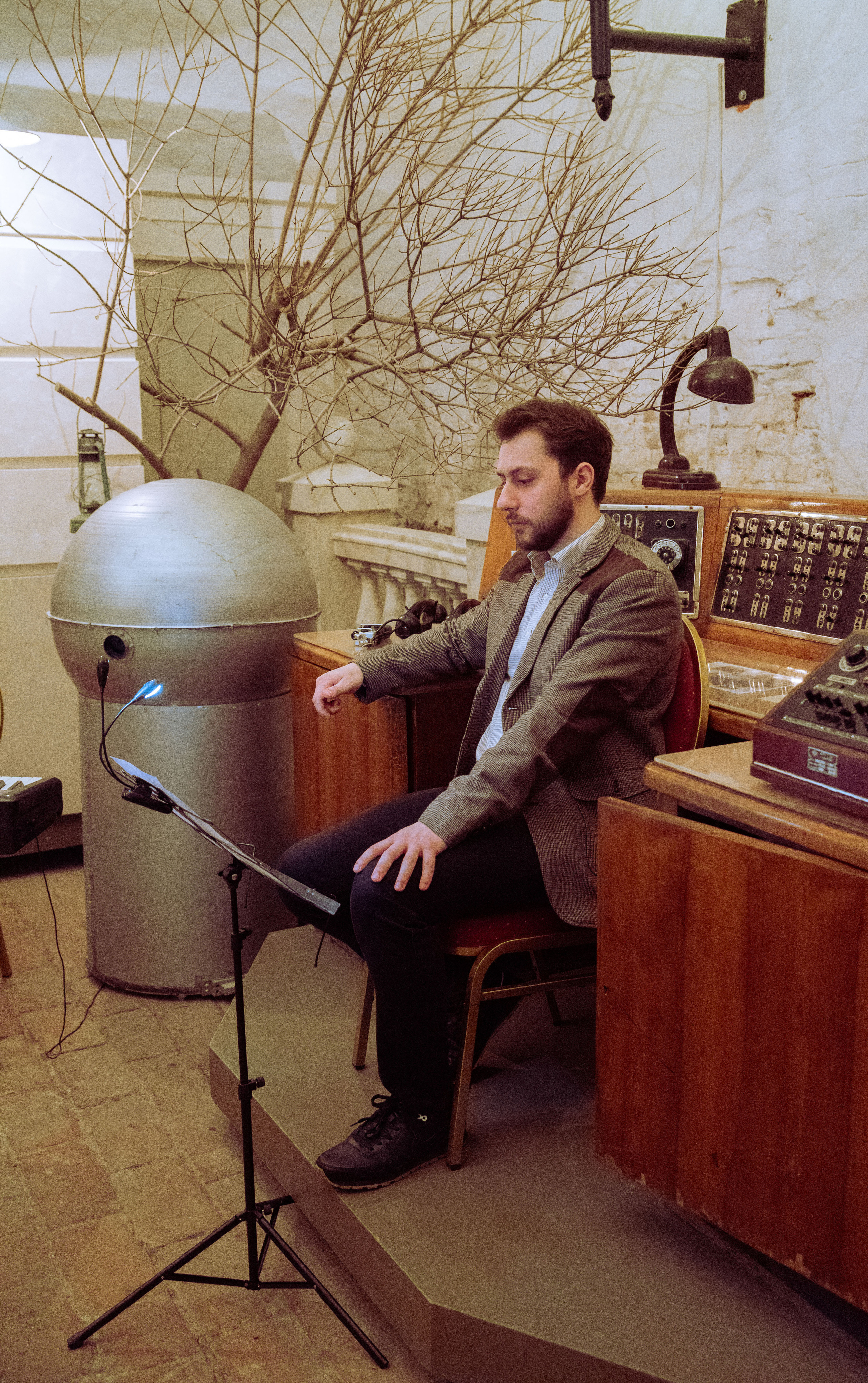 Музей «Огни Москвы» (съемка в темноте). Стильный портретный и семейный фотограф в Москве Ника Артуньянц