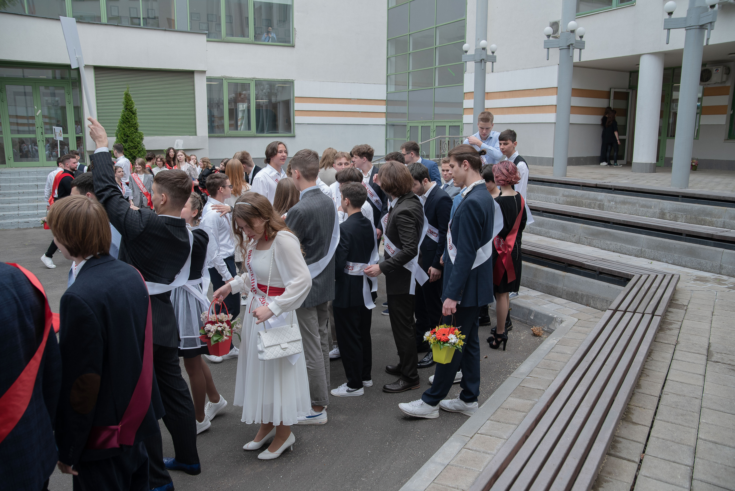 Последний звонок. Стильный портретный и семейный фотограф в Москве Ника Артуньянц