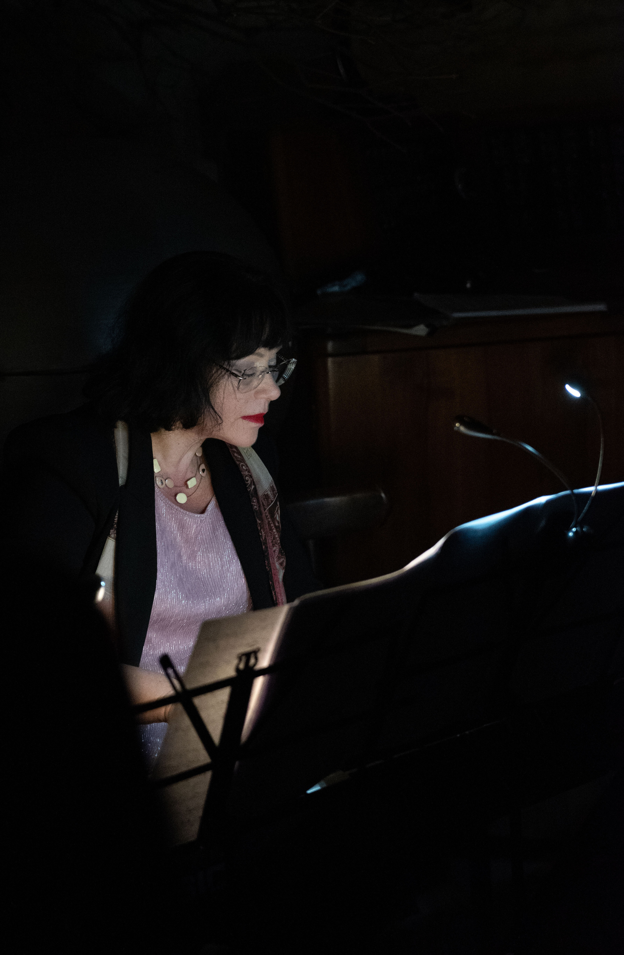 Музей «Огни Москвы» (съемка в темноте). Стильный портретный и семейный фотограф в Москве Ника Артуньянц