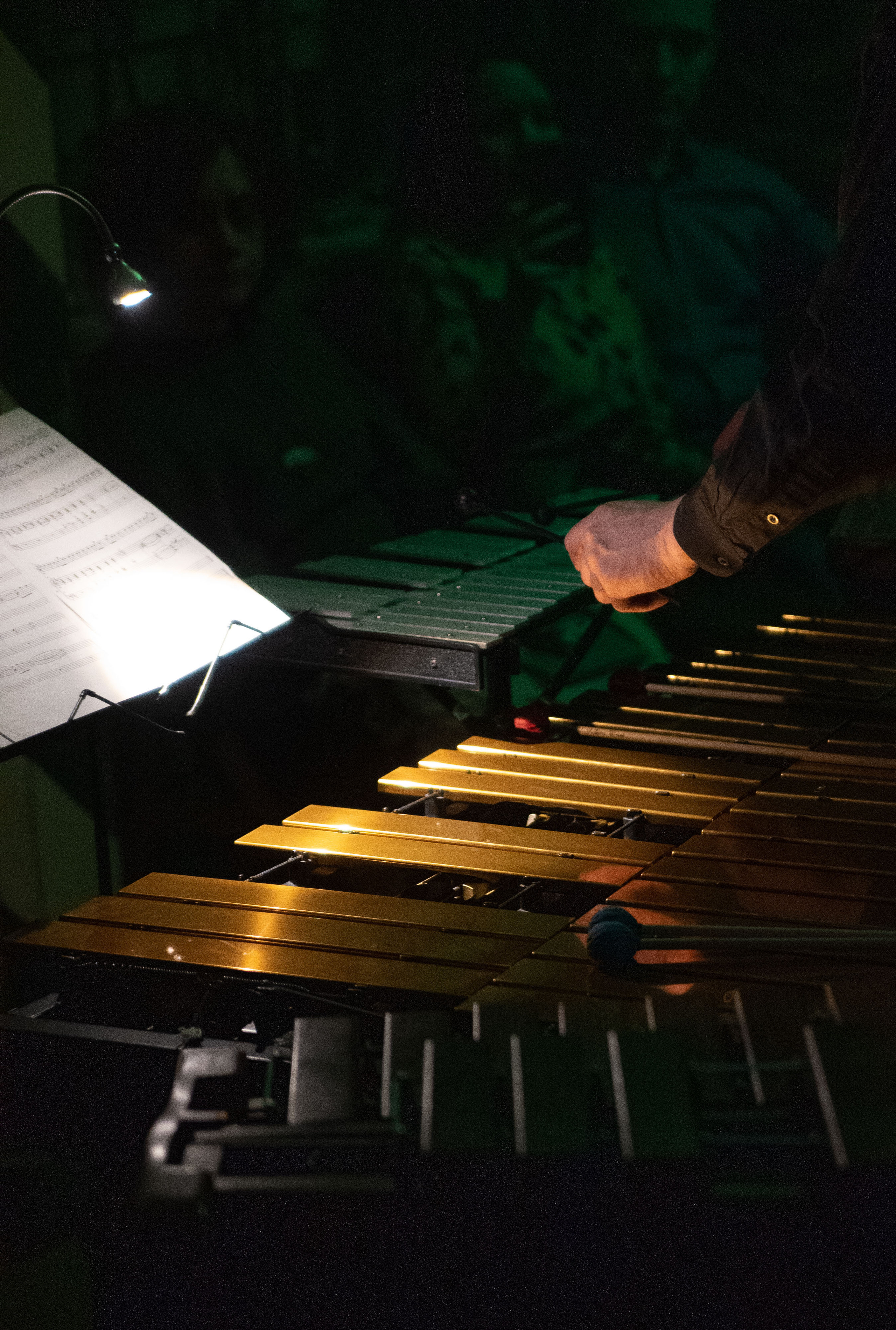 Музей «Огни Москвы» (съемка в темноте). Стильный портретный и семейный фотограф в Москве Ника Артуньянц