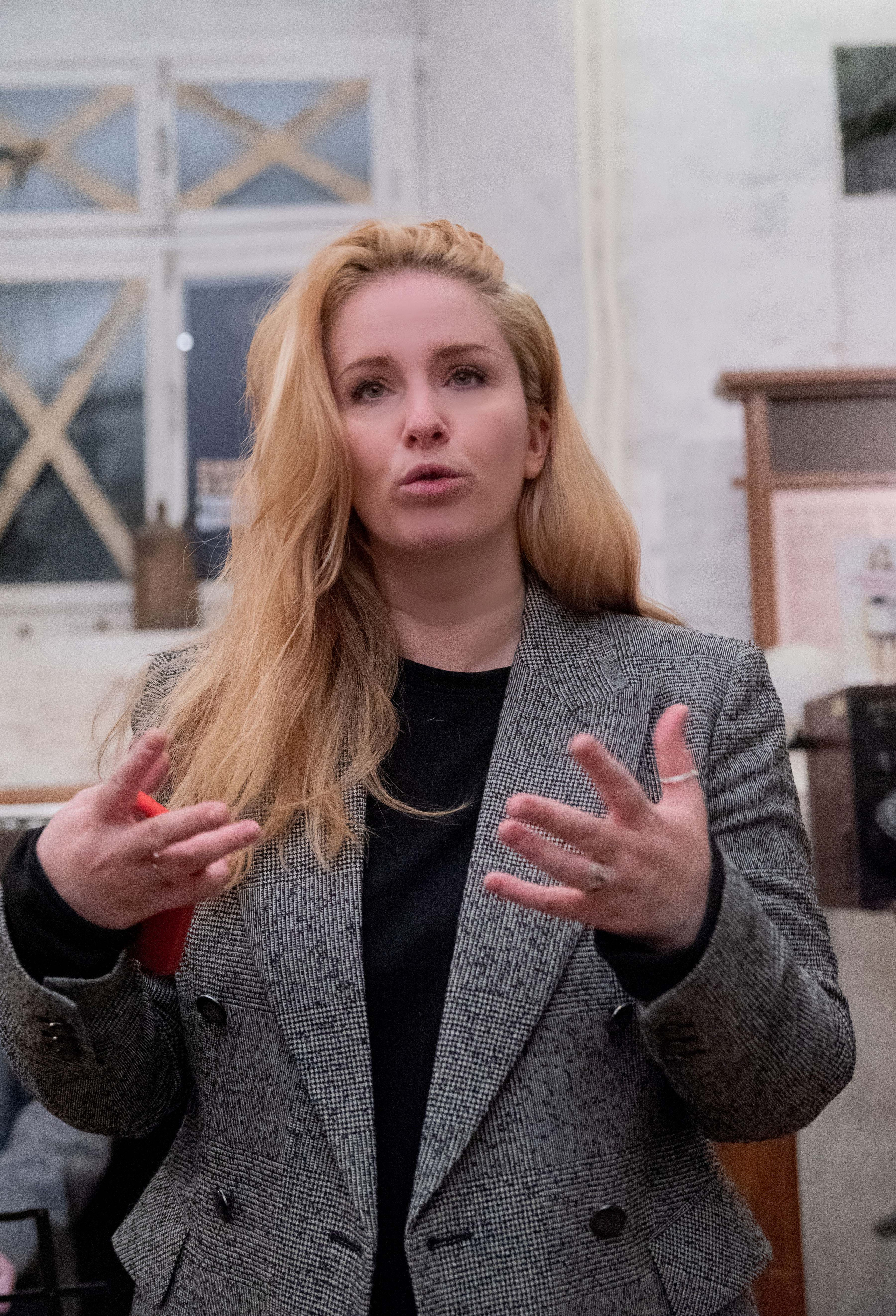 Музей «Огни Москвы» (съемка в темноте). Стильный портретный и семейный фотограф в Москве Ника Артуньянц