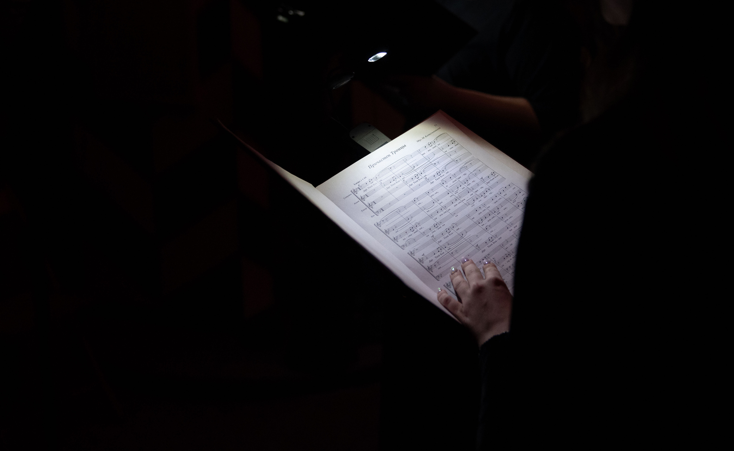 Музей «Огни Москвы» (съемка в темноте). Стильный портретный и семейный фотограф в Москве Ника Артуньянц