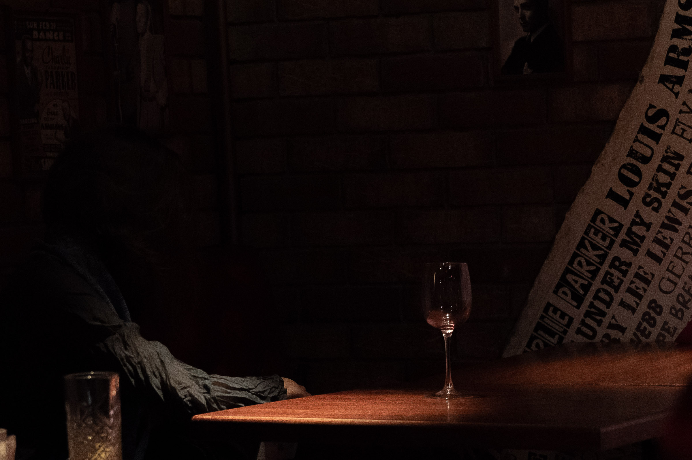 Литгост чтение стихов. Стильный портретный и семейный фотограф в Москве Ника Артуньянц