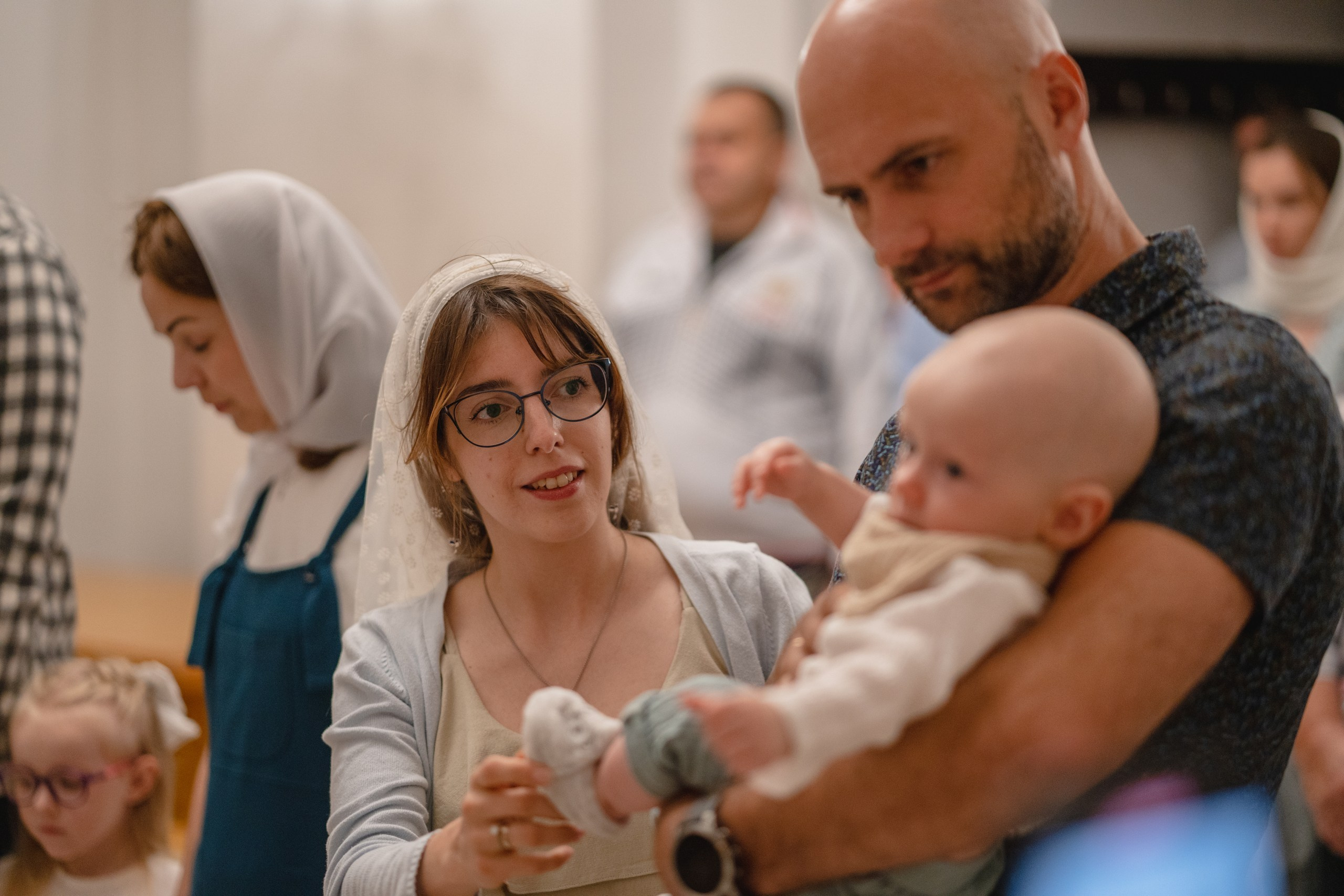 Иван. Церковь Благовещения Пресвятой Богородицы в Тайнинском. Семейный фотограф в Москве Лилия Лебедева