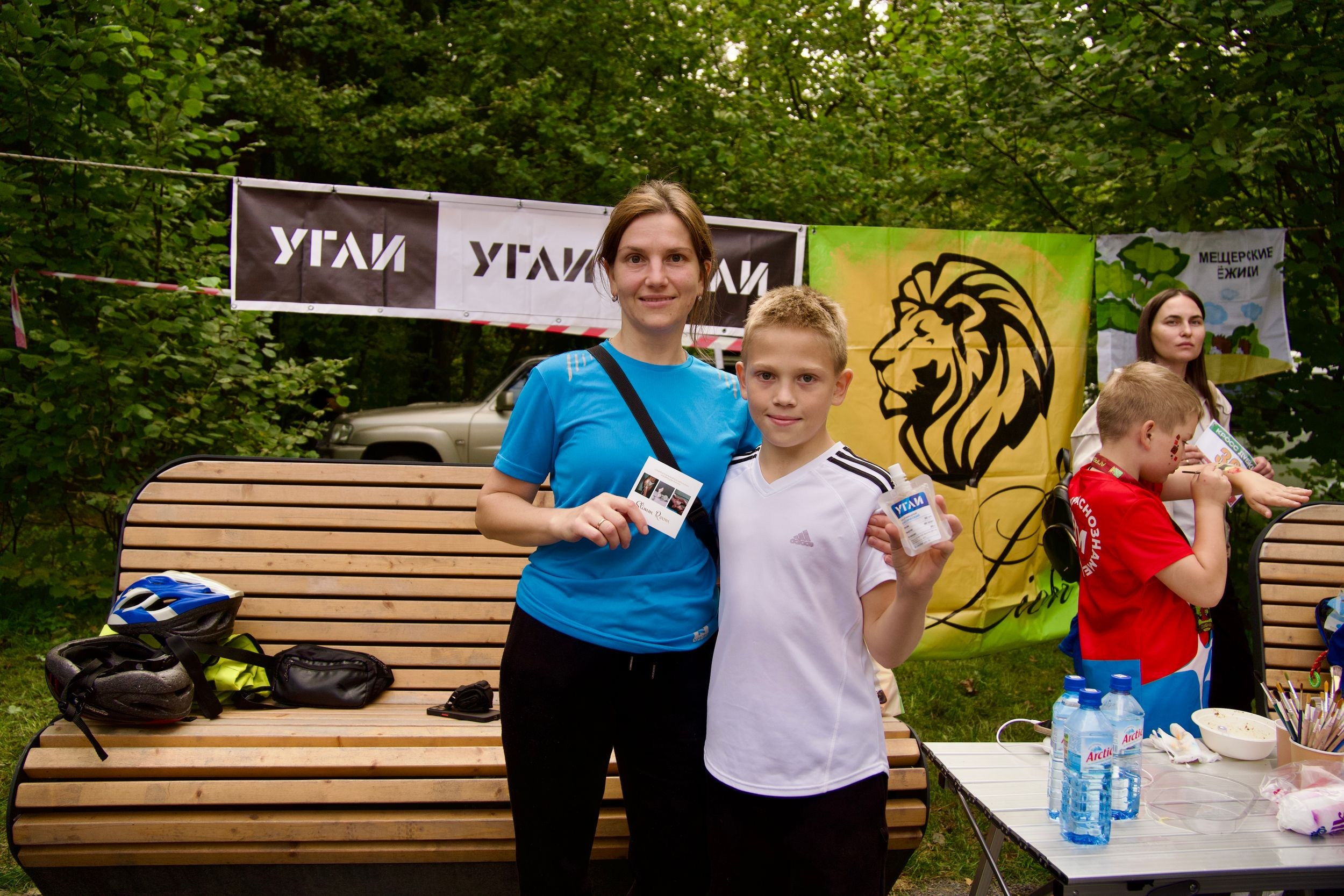 Забег в парке «Дубки». Кафе «БЕЛКА НАШЕПТАЛА». Ну оооочень концептуальное кафе