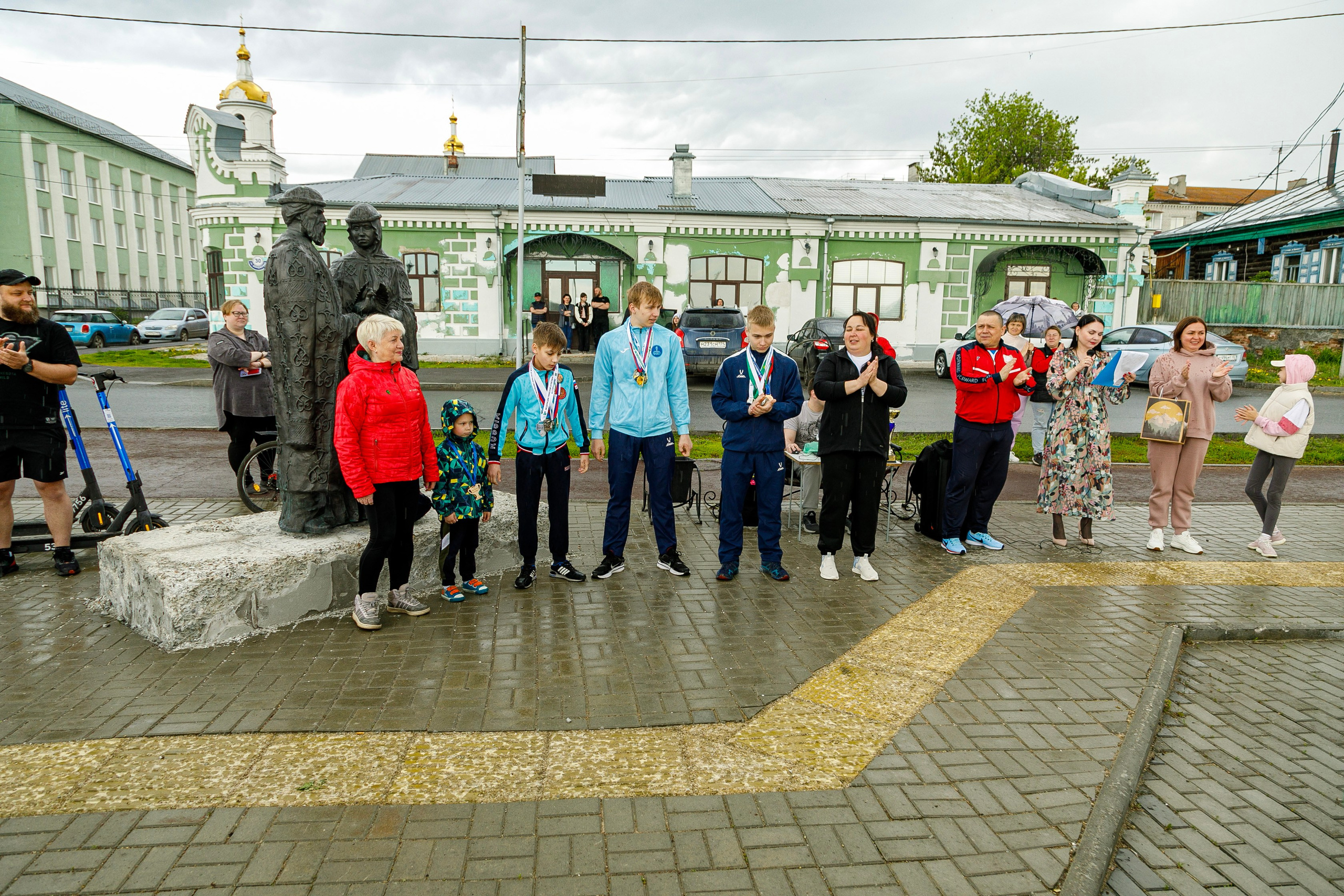 «СпортЛето» и «Зарядка с чемпионом» — семья Сармачевых 😋. Фотограф Андрей Гузеев
