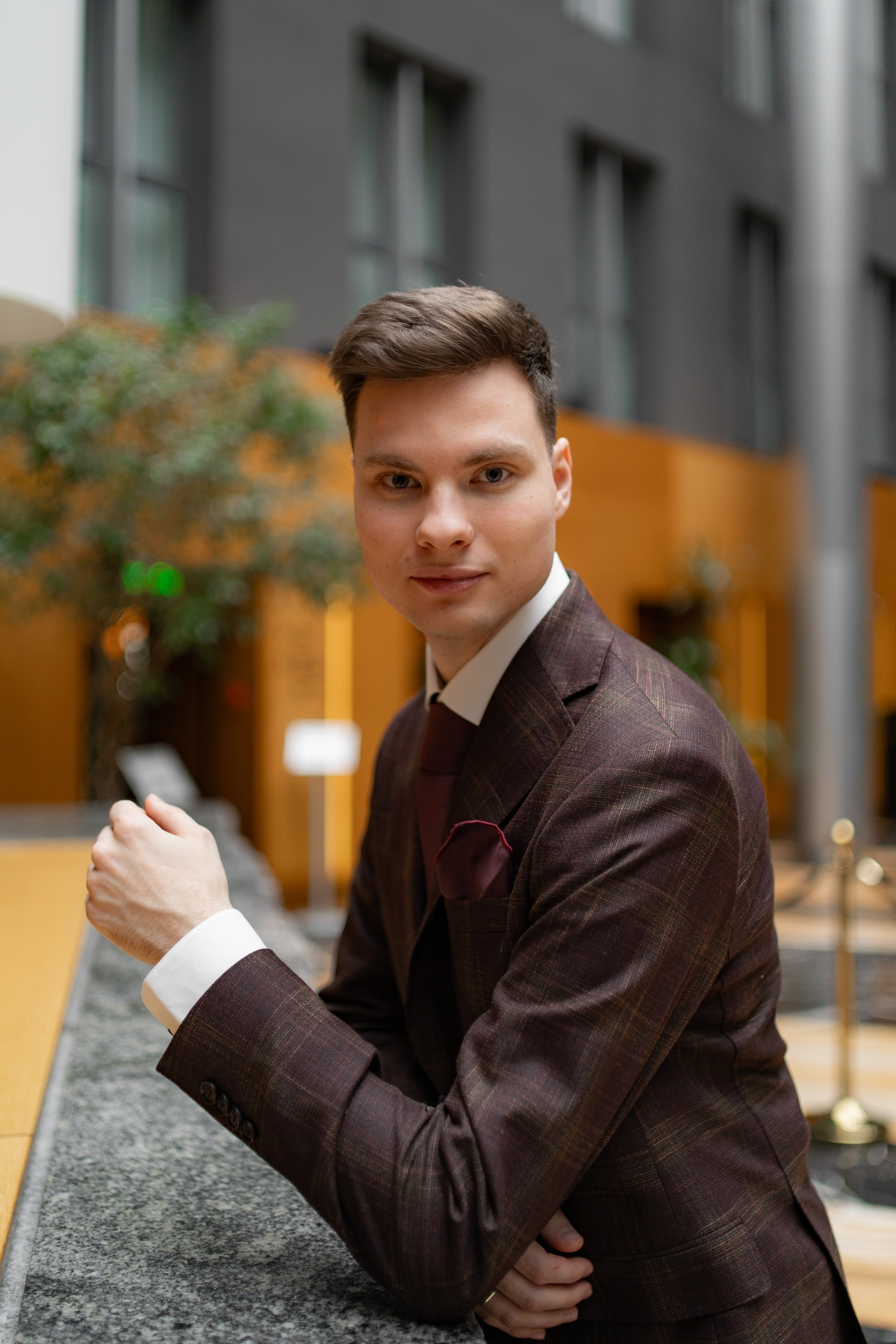 Свадебная фотосессия в отеле Гамма. Свадебный фотограф Александр Невский в Санкт-Петербурге