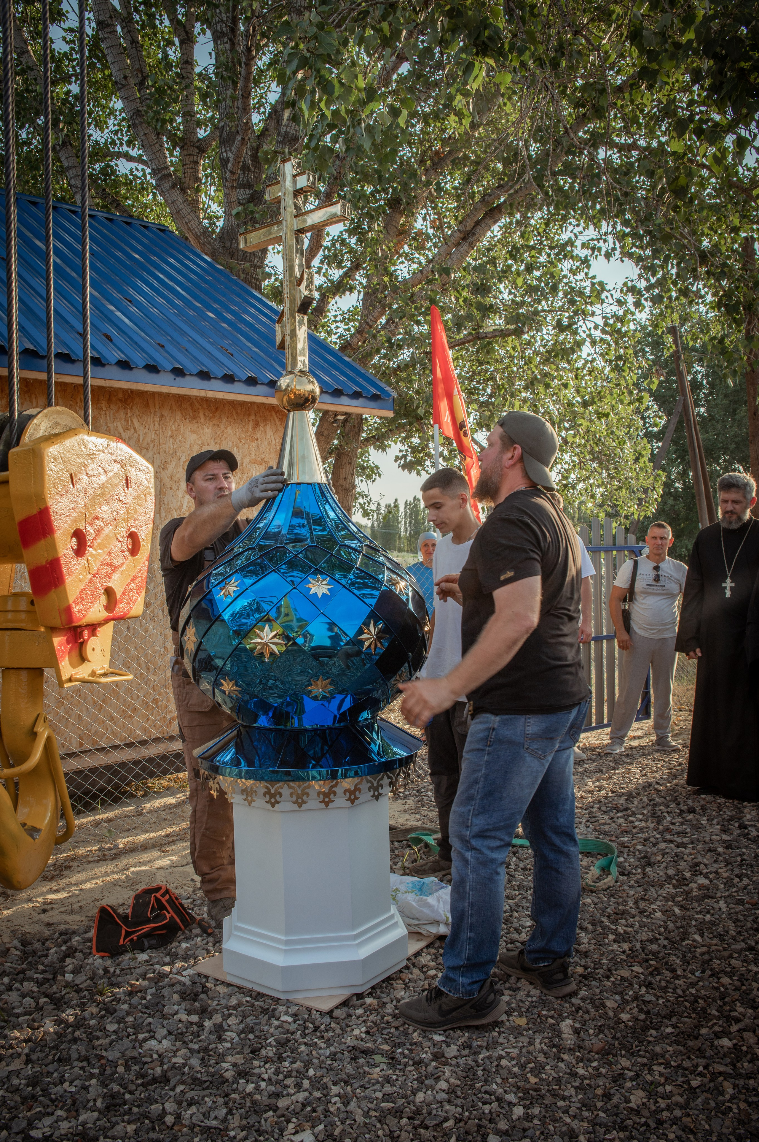 Освещение купола в храме Казанской иконы Божьей Матери х. Закутский. Церковный, семейный и репортажный фотограф Волгоград, Волжский