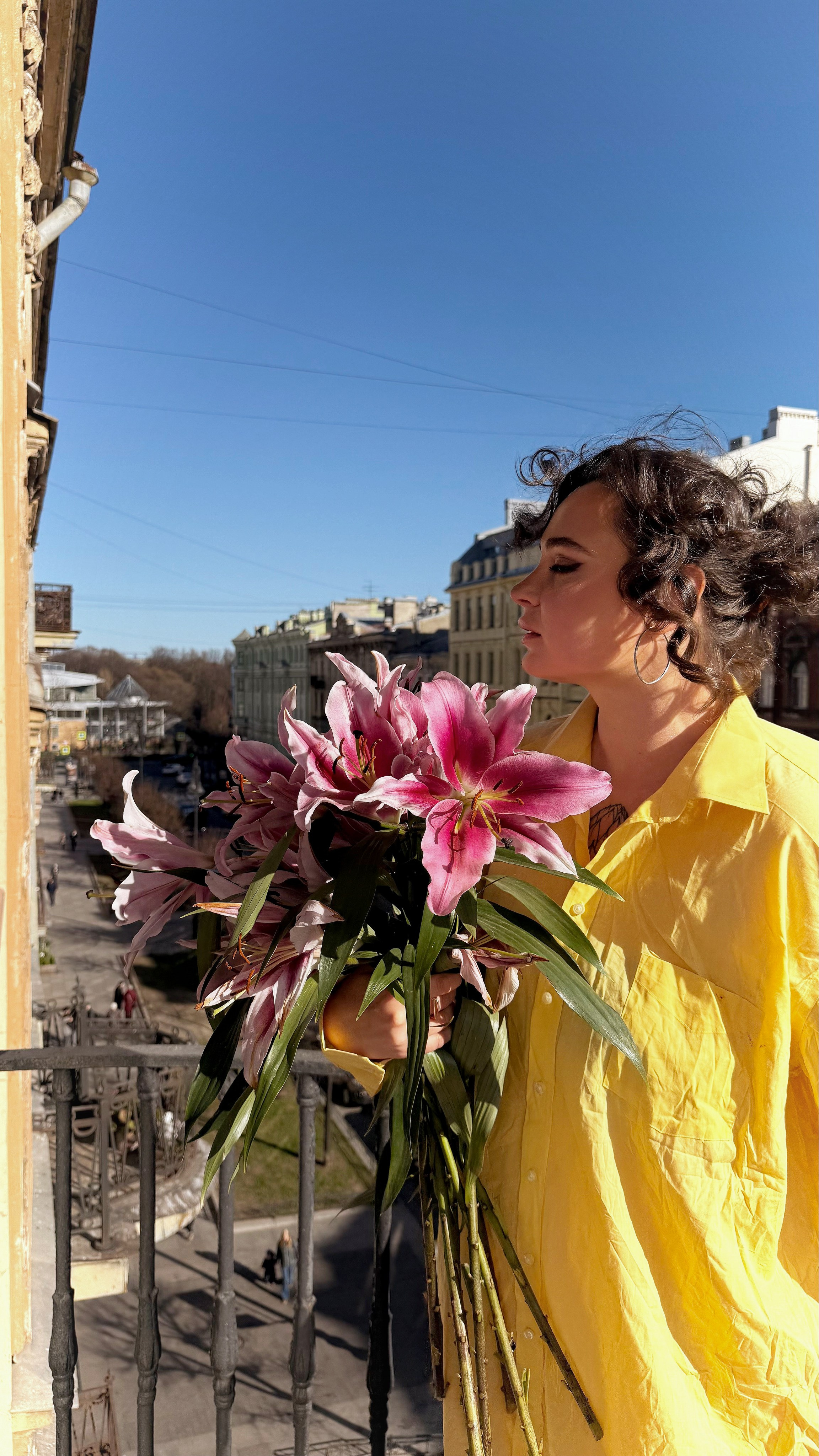 Оля и цветы. Фотограф Санкт-Петербург Лена Бирди