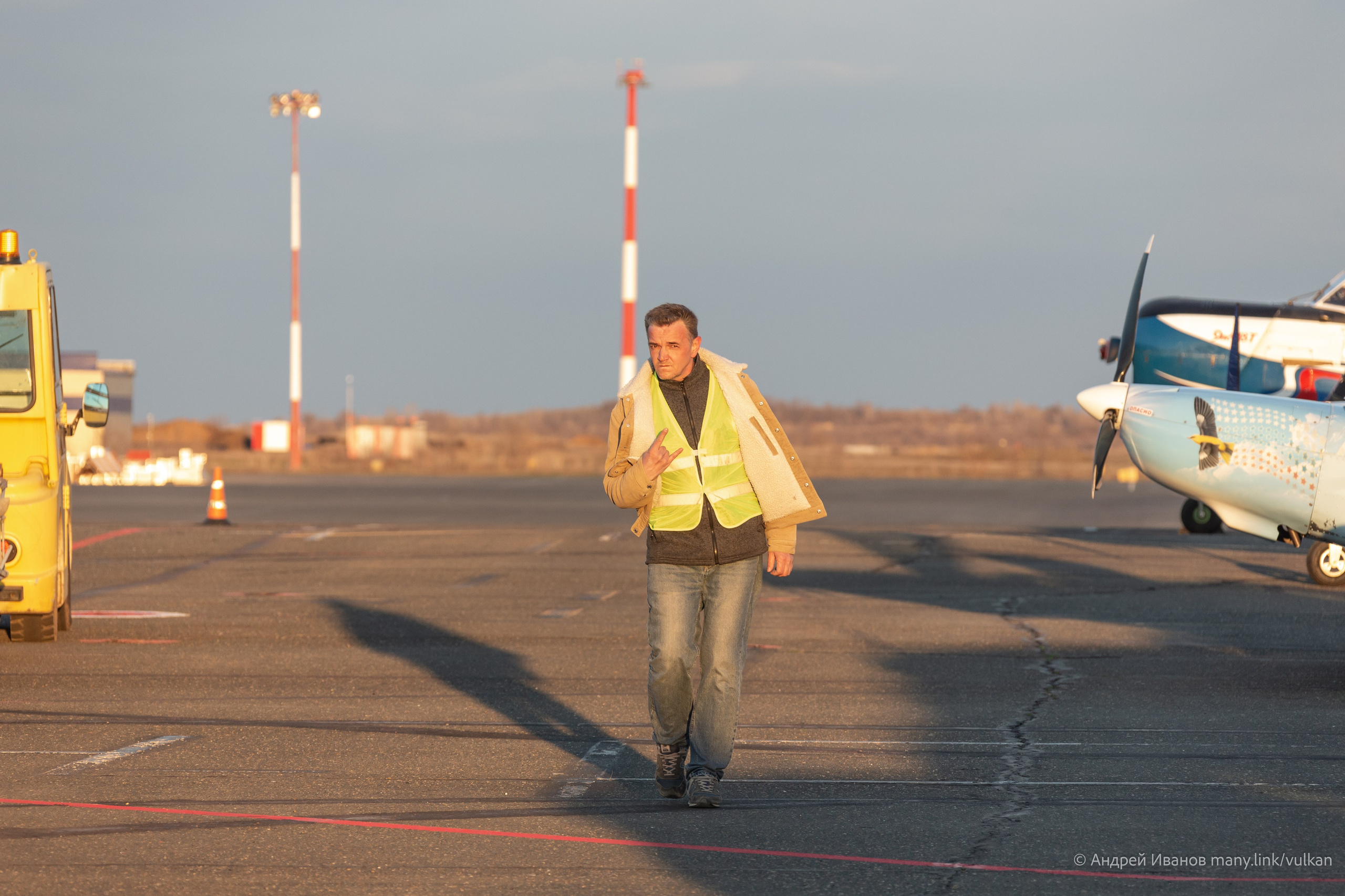 Перелёт на Байконур в 2026 г на самолётах АОН. Фотоальбом показывающий увлекательный мир авиации и мир медведей Андрея Иванова