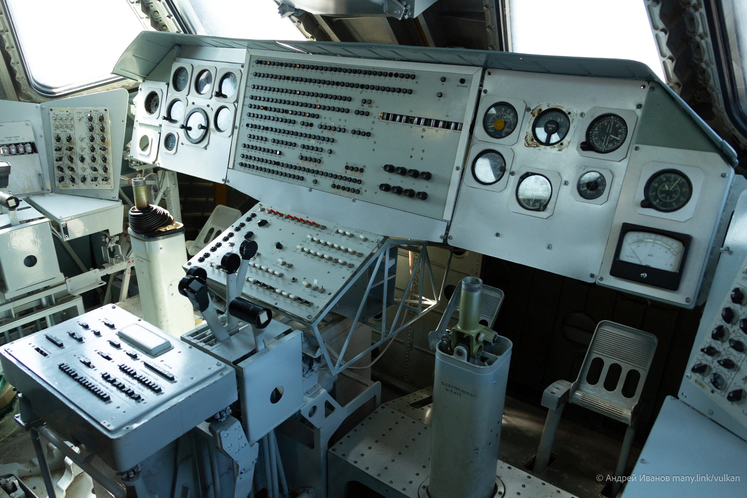 Перелёт на Байконур в 2026 г на самолётах АОН. Фотоальбом показывающий увлекательный мир авиации и мир медведей Андрея Иванова