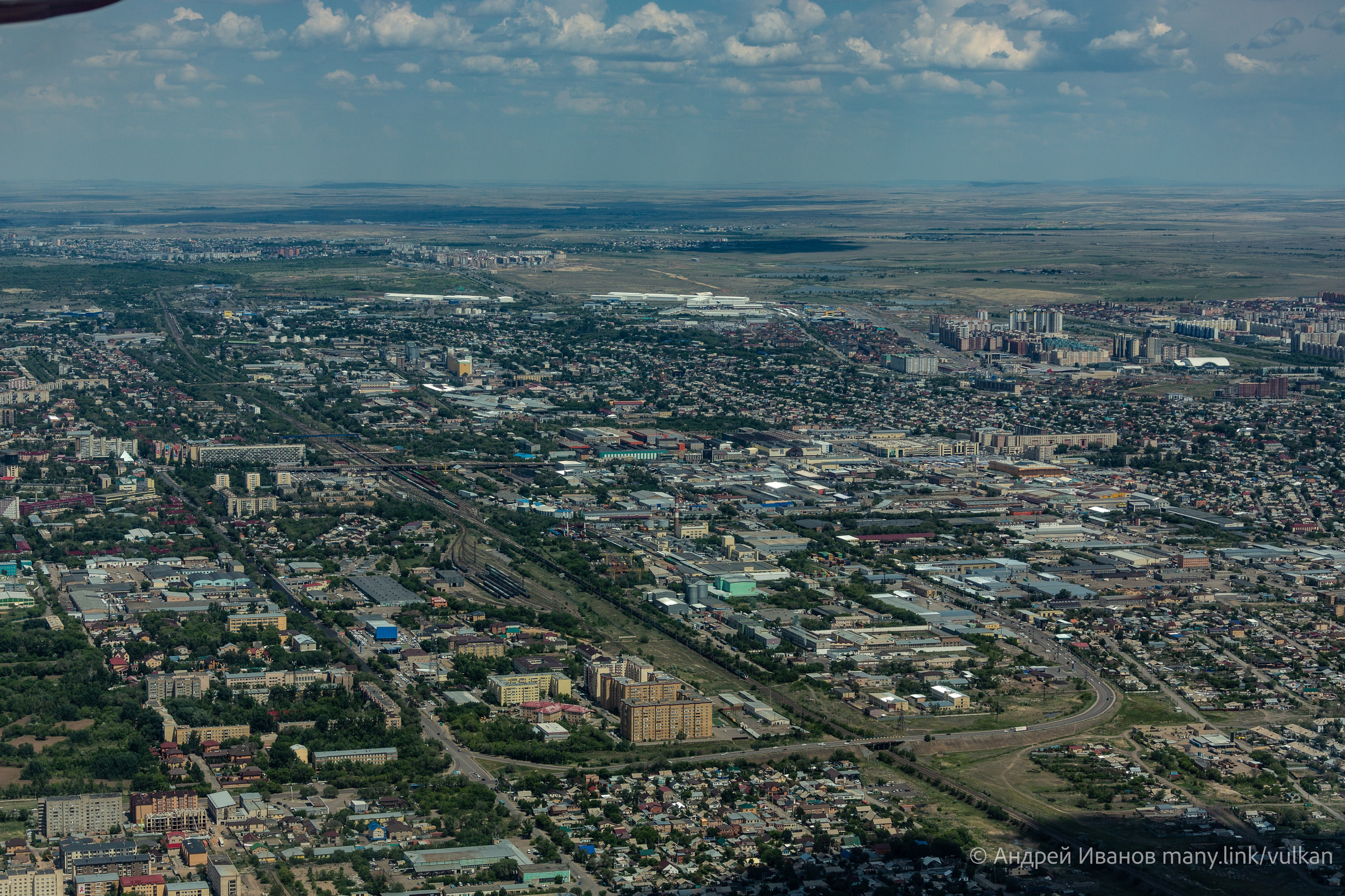 Полёт на Иссык-Куль — конференция Кругосветчиков (2025г). Фотоальбом показывающий увлекательный мир авиации и мир медведей Андрея Иванова