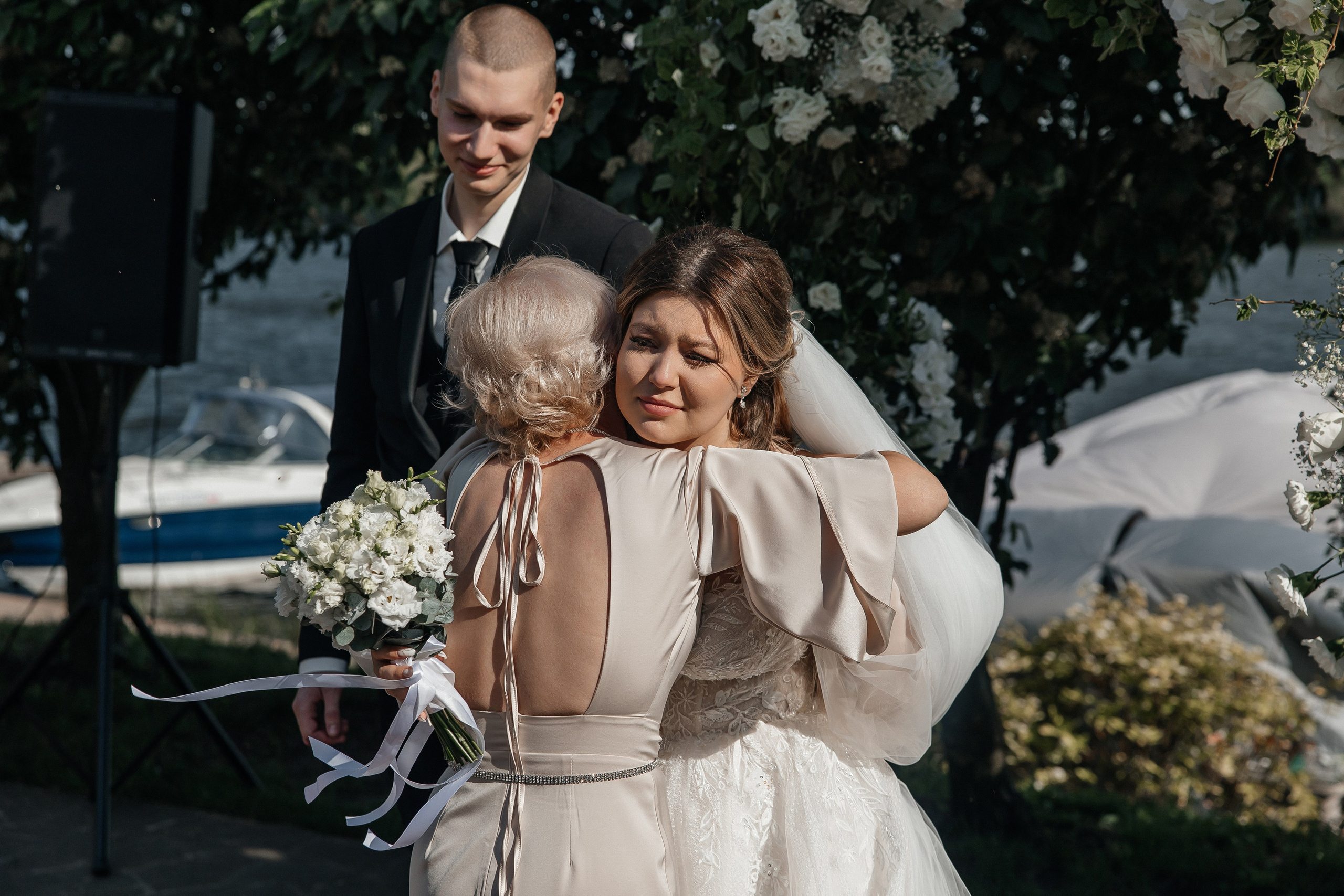 Выездная церемония в Капитан Клуб Жуковский. Свадебный фотограф в Москве Дарья Олендарёва