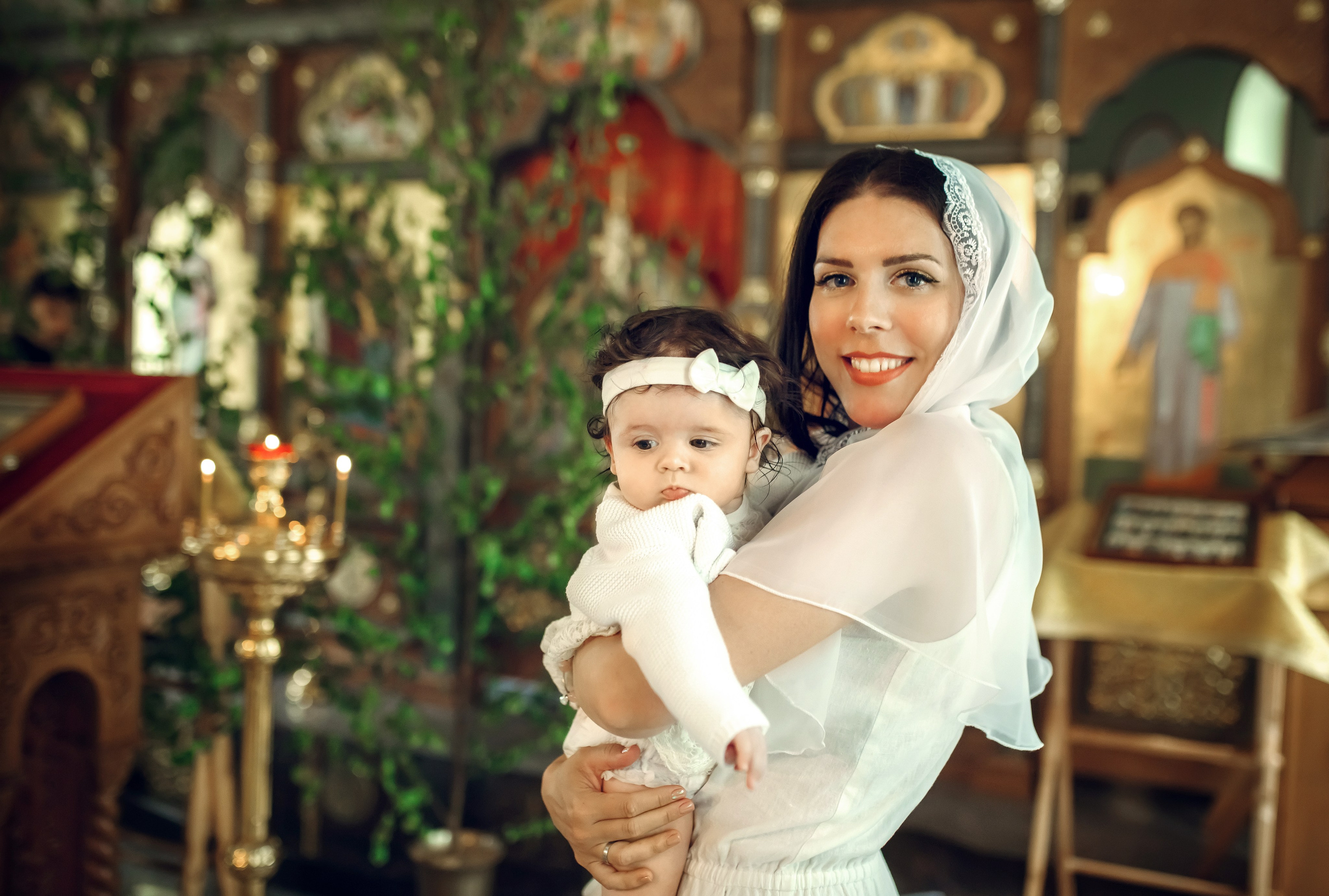 Крещение Виолетты. Фотограф на Крещение, семейный фотограф в Москве