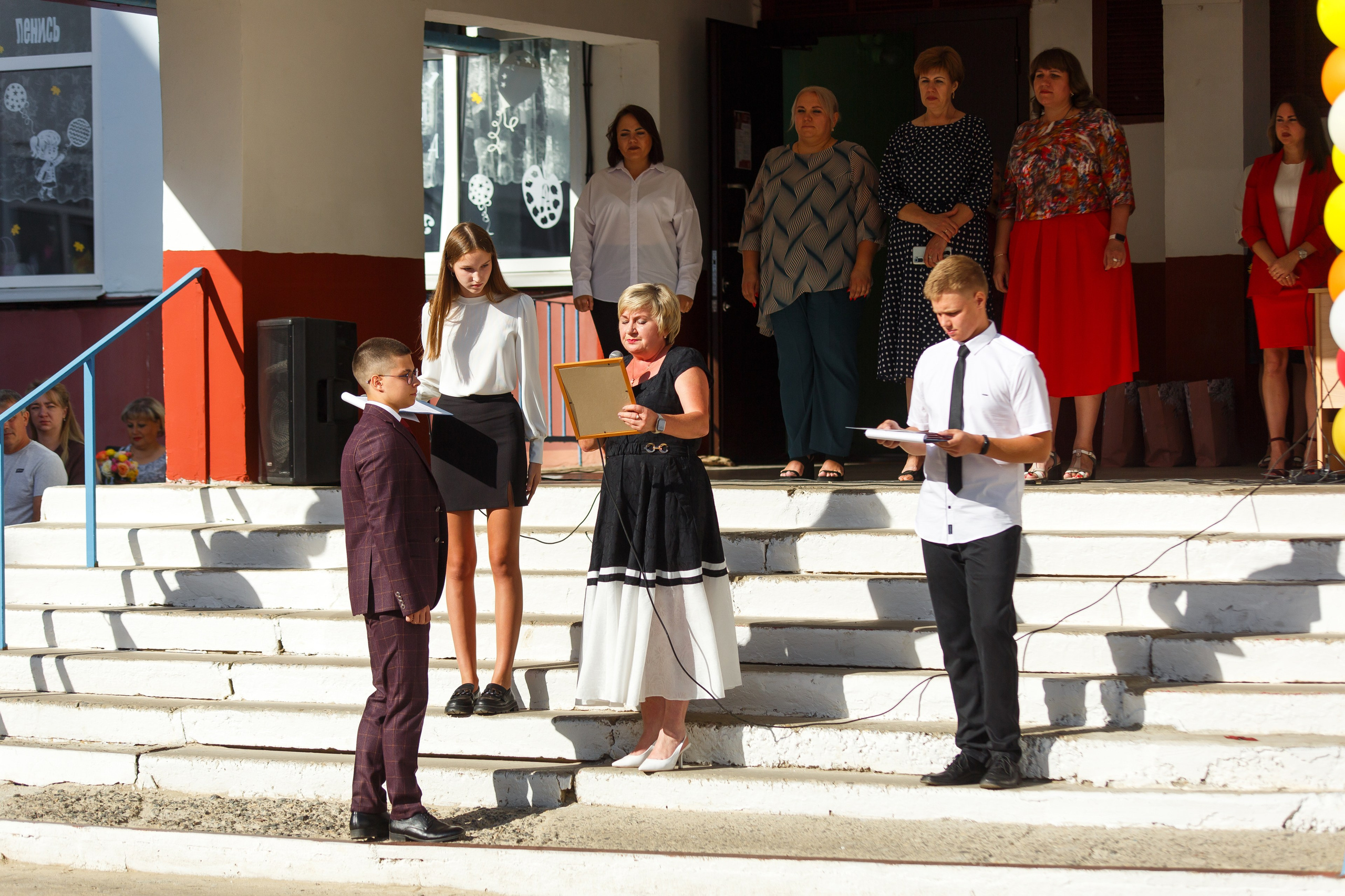 01 СЕНТЯБРЯ 2024 (МБОУ г. Мценска «Средняя школа № 9»). Профессиональный фотограф в Мценске и Орловской области