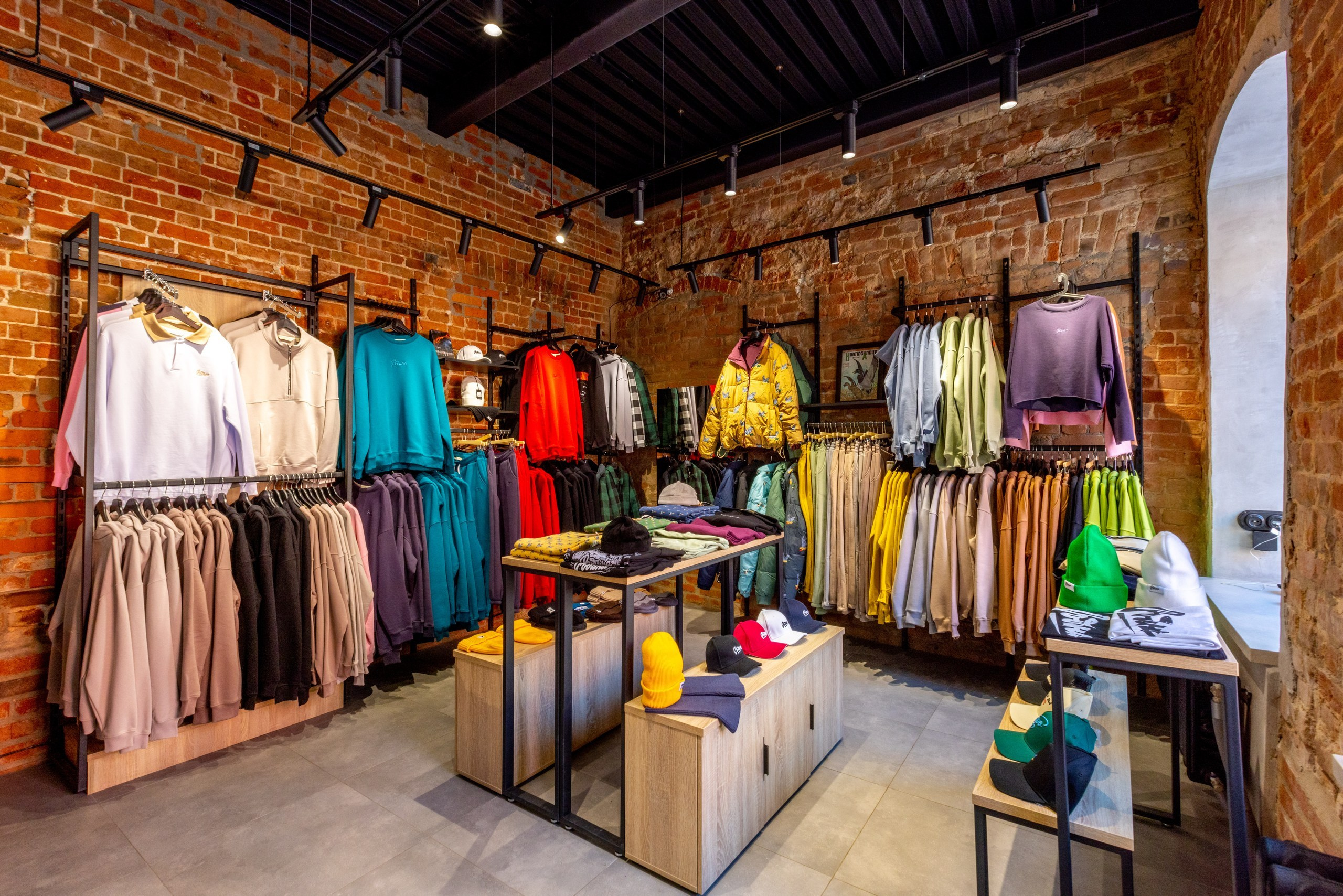 Родина. Одежда отечественных марок. Фотограф в Туле Крупский АнДРей. Фотостудия «КАДР71» в Туле