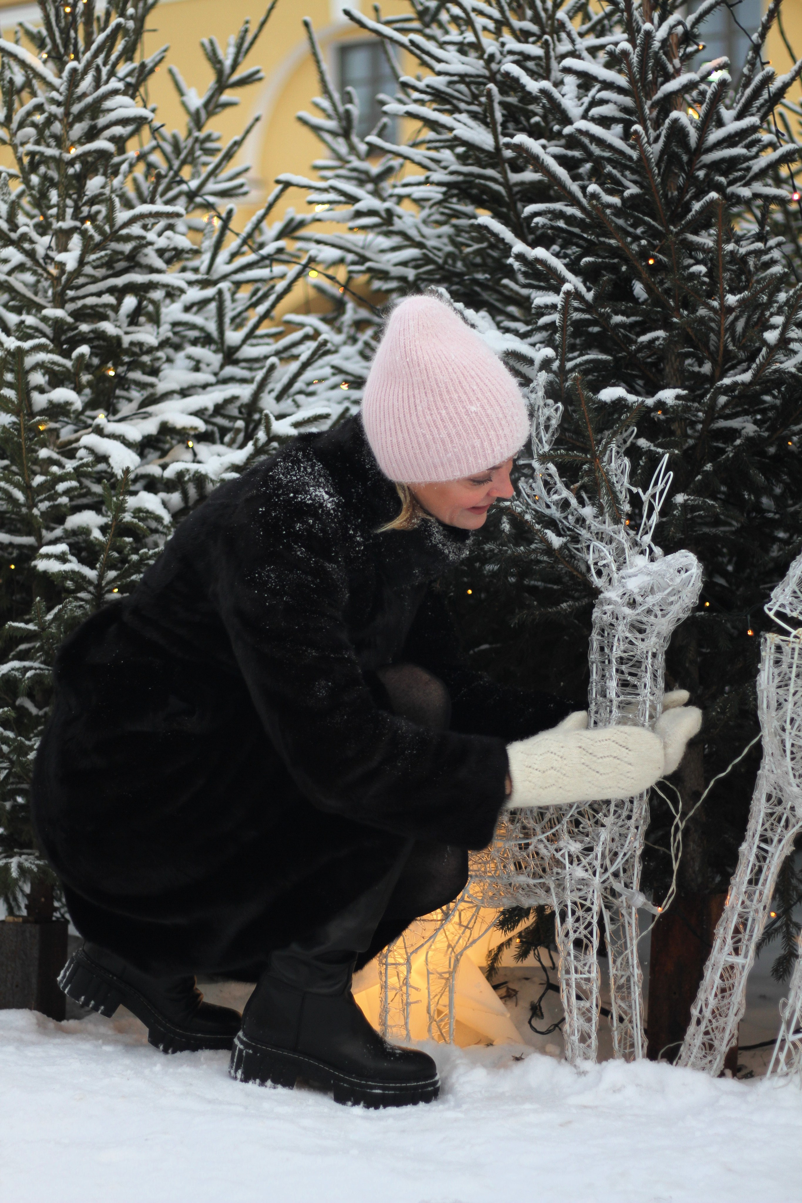 Зимняя фотосессия в Никольских Рядах. Позитивный контент-фотограф в Санкт-Петербурге Мария Устинова