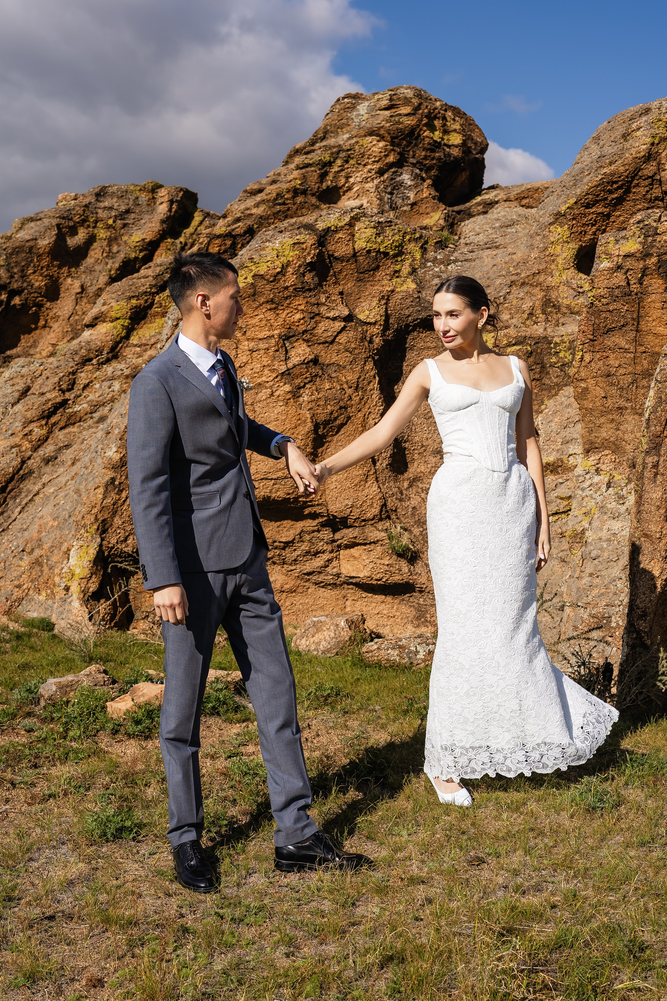 Сентябрь. Фотограф и видеограф в Улан-Удэ: Аюна Габагуева и Артём Шаханов