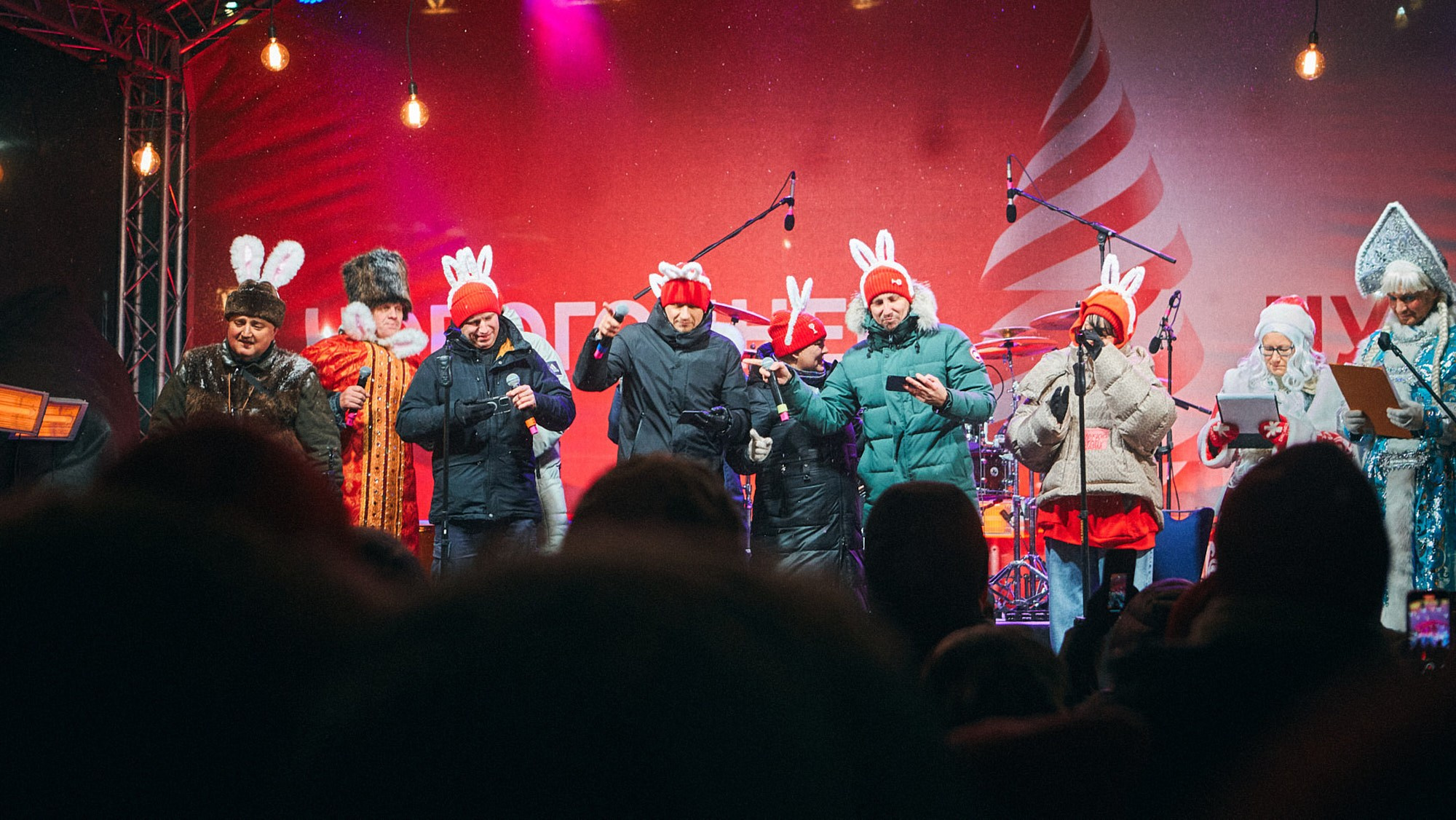 Фотограф на корпоративе BACARDI Golden Bat — репортажная съёмка в Москве. Репортажный фотограф в Москве — Дмитрий Тарасов | Съёмка мероприятий, концертов, корпоративов