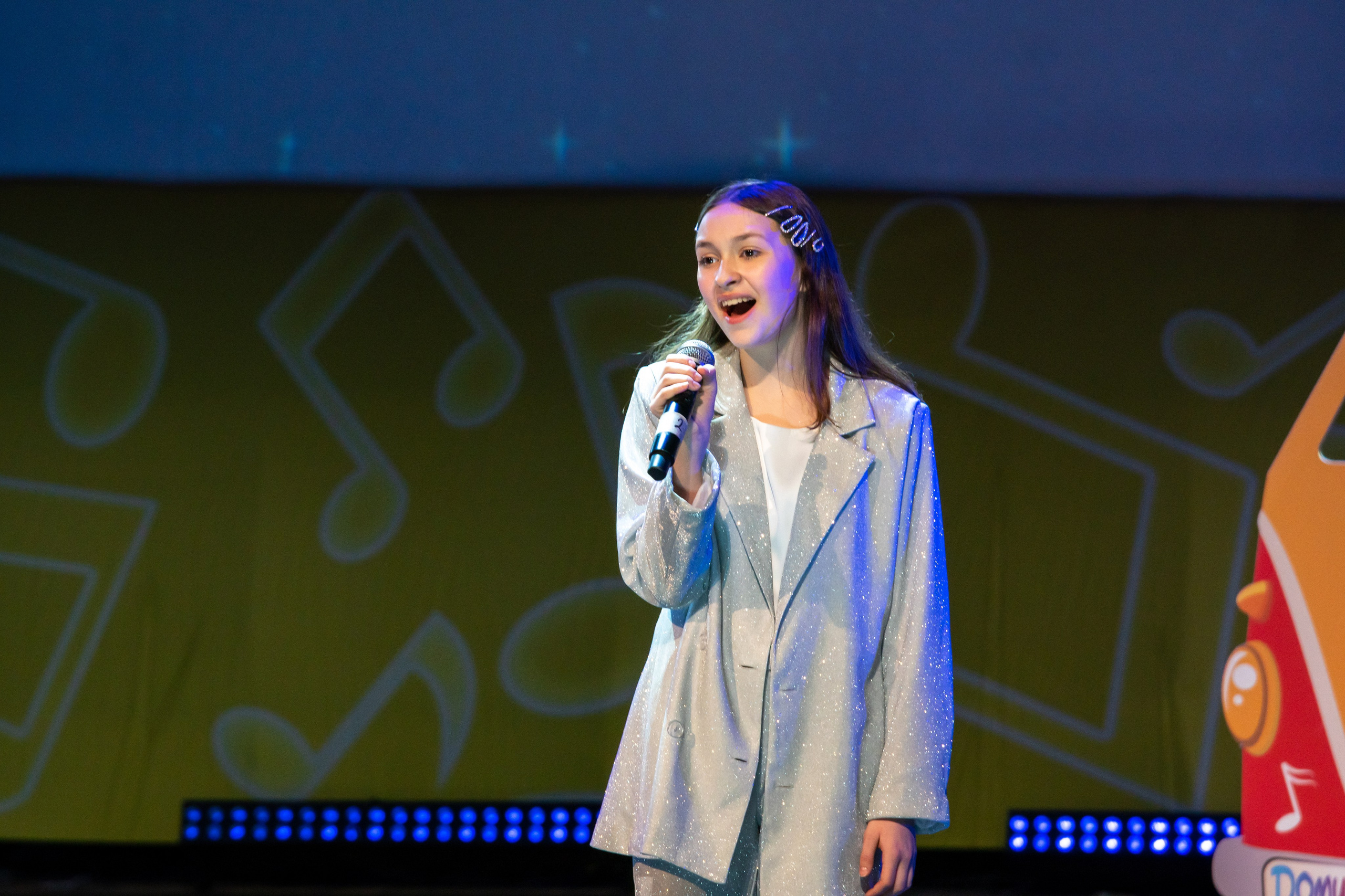 Съёмка концерта для Домисольки, большой концертный зал Космос. «Студия DRONAVT`s» — видеосъёмка и фотография г. Москва