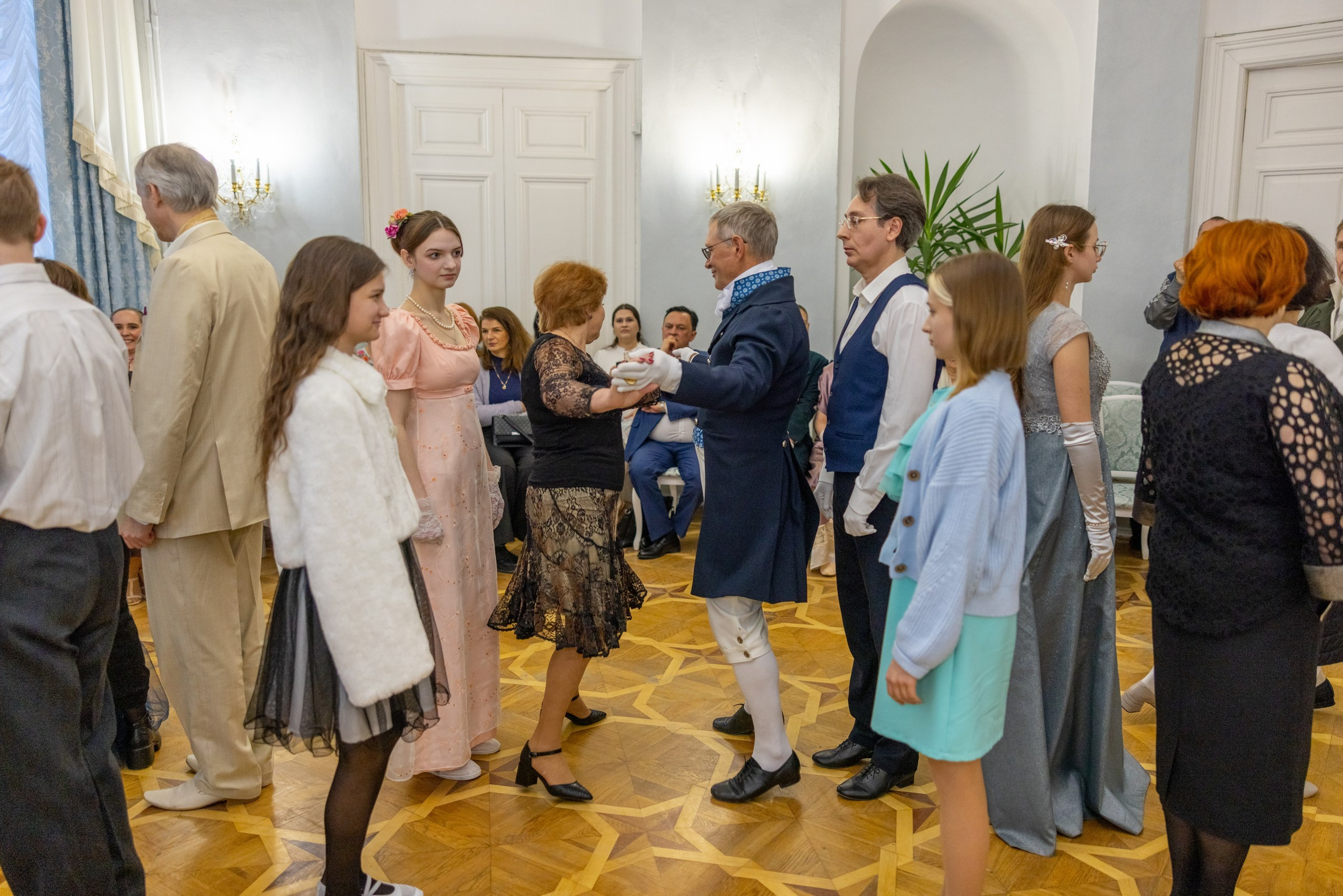 Бал во дворце Бобринских город Богородицк. Фотограф в Туле Крупский АнДРей. Фотостудия «КАДР71» в Туле