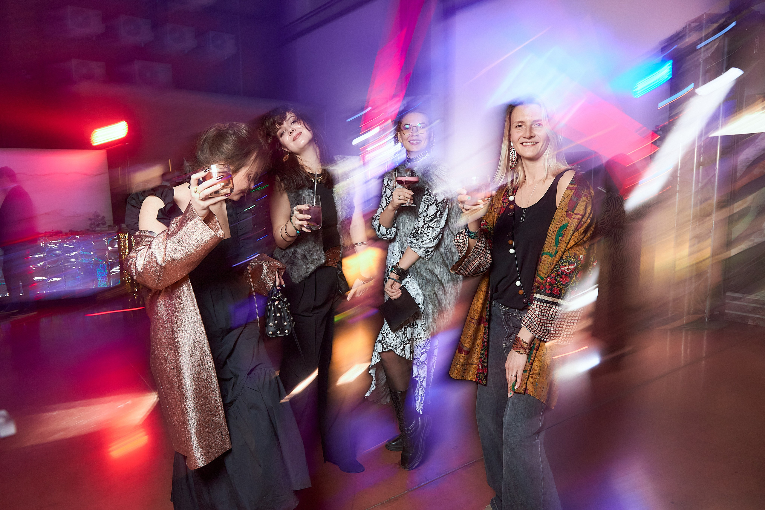 Репортажная съемка. Продающий контент для маркетплейсов и e-commerce «под ключ»