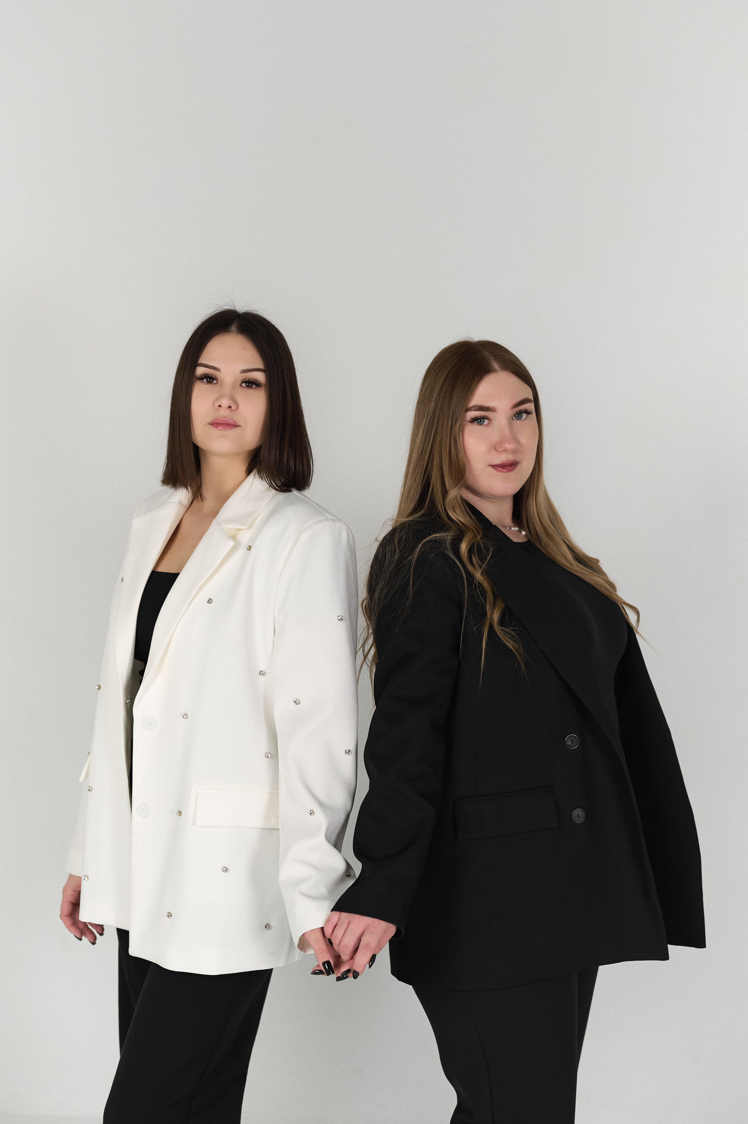 Олеся и Ангелина. Фотограф. Снимаю женские, семейные и парные съёмки в Волжском и Волгоградской области