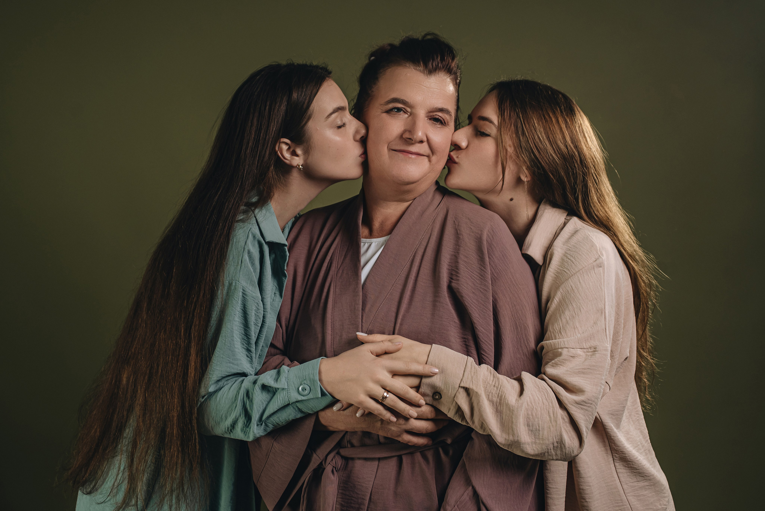 Семейная фисташковая