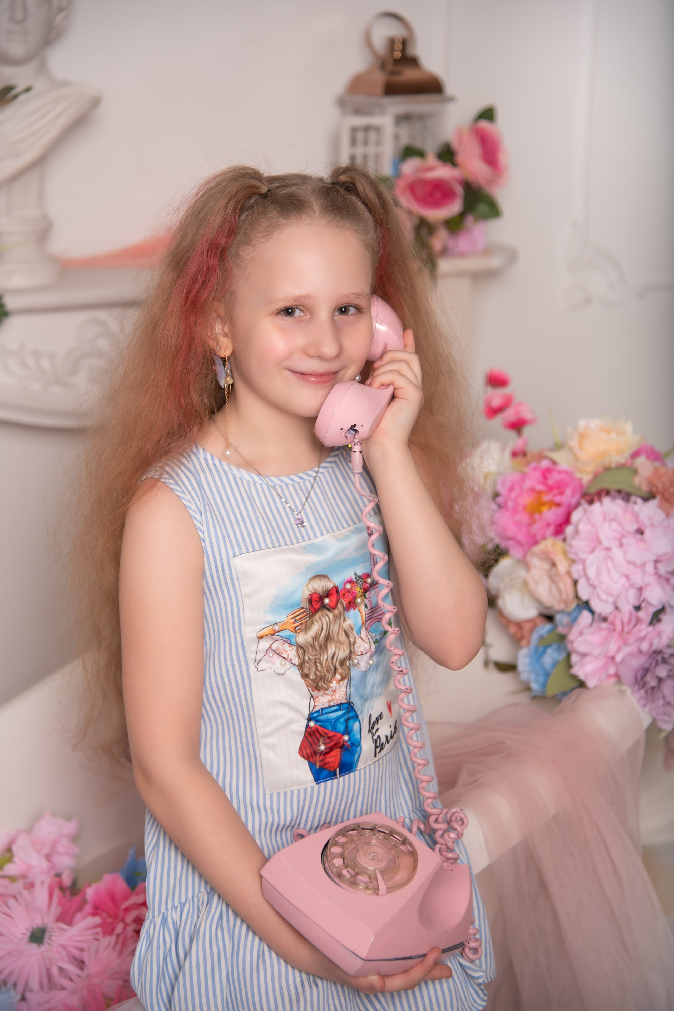 Модельная школа. Занимаюсь профессиональной фотографией и живу рядом с Байкалом. Работаю в разных жанрах