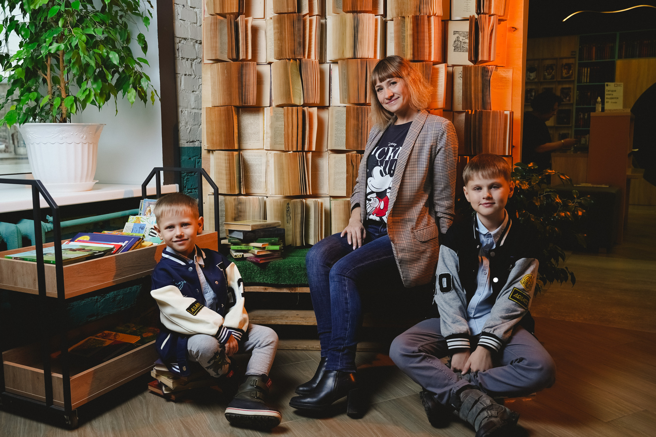 День рождения библиотеки К7!!!. Фотограф в детский сад в Екатеринбурге, выпускные альбомы Юлия Умерова