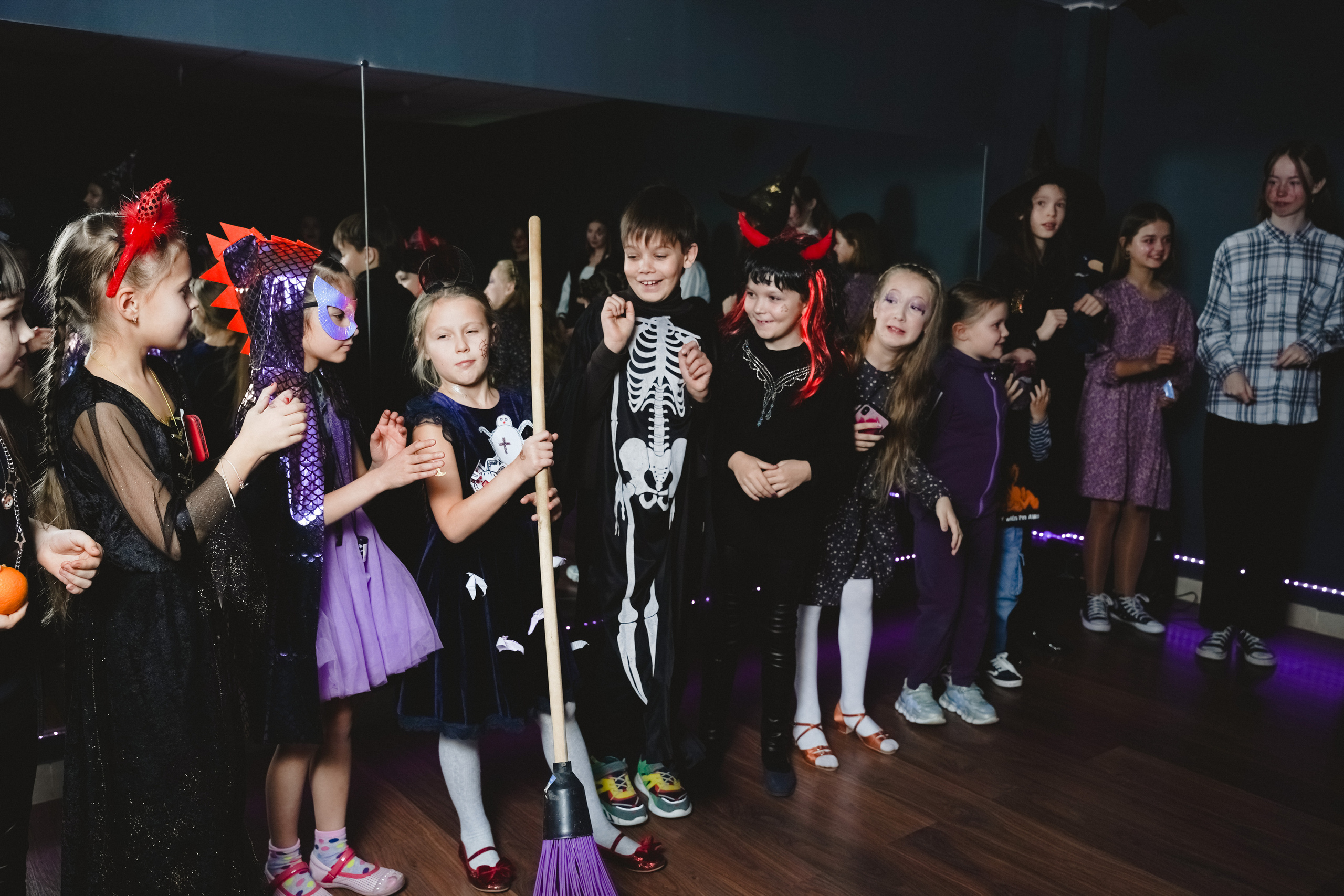 ХЭЛЛУУИН в «CRYSTAL». Фотограф в детский сад в Екатеринбурге, выпускные альбомы Юлия Умерова