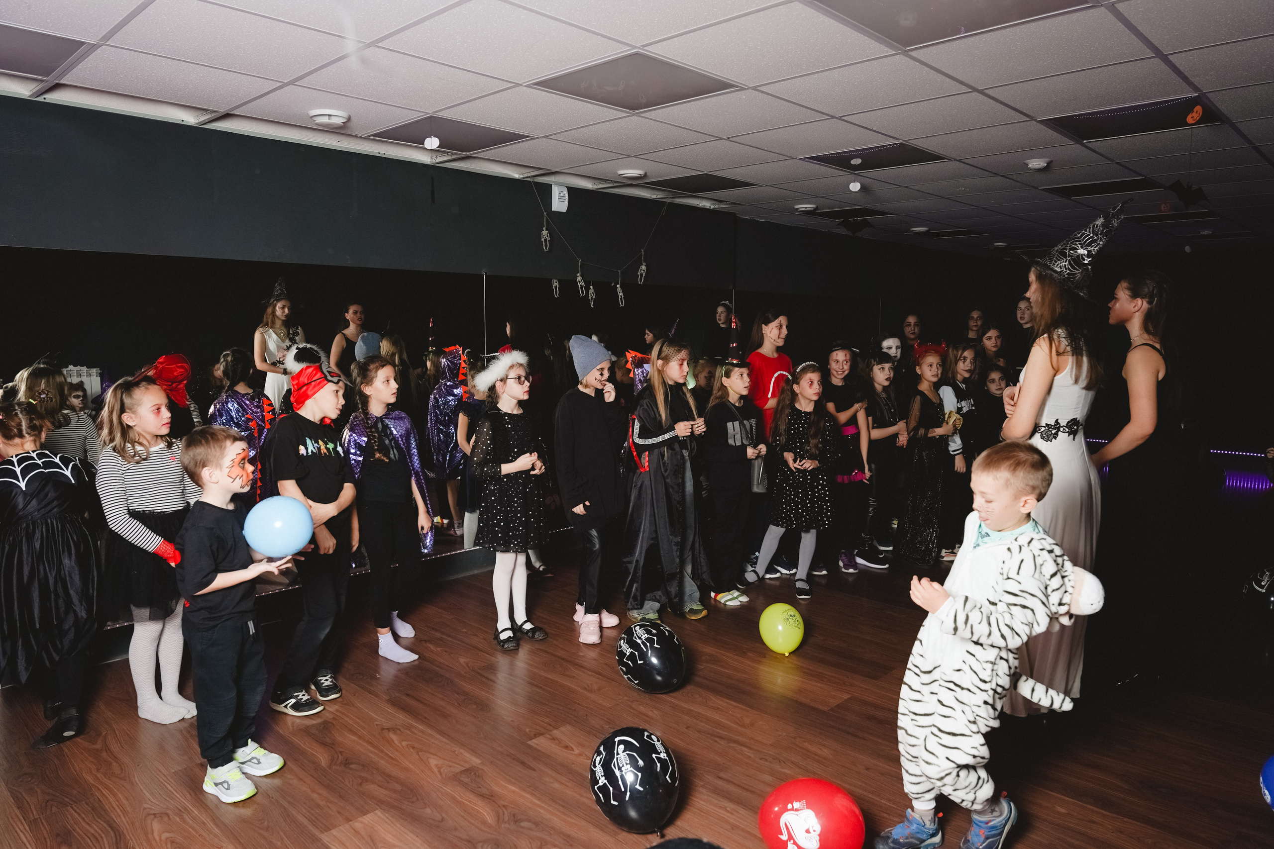 ХЭЛЛУУИН в «CRYSTAL». Фотограф в детский сад в Екатеринбурге, выпускные альбомы Юлия Умерова