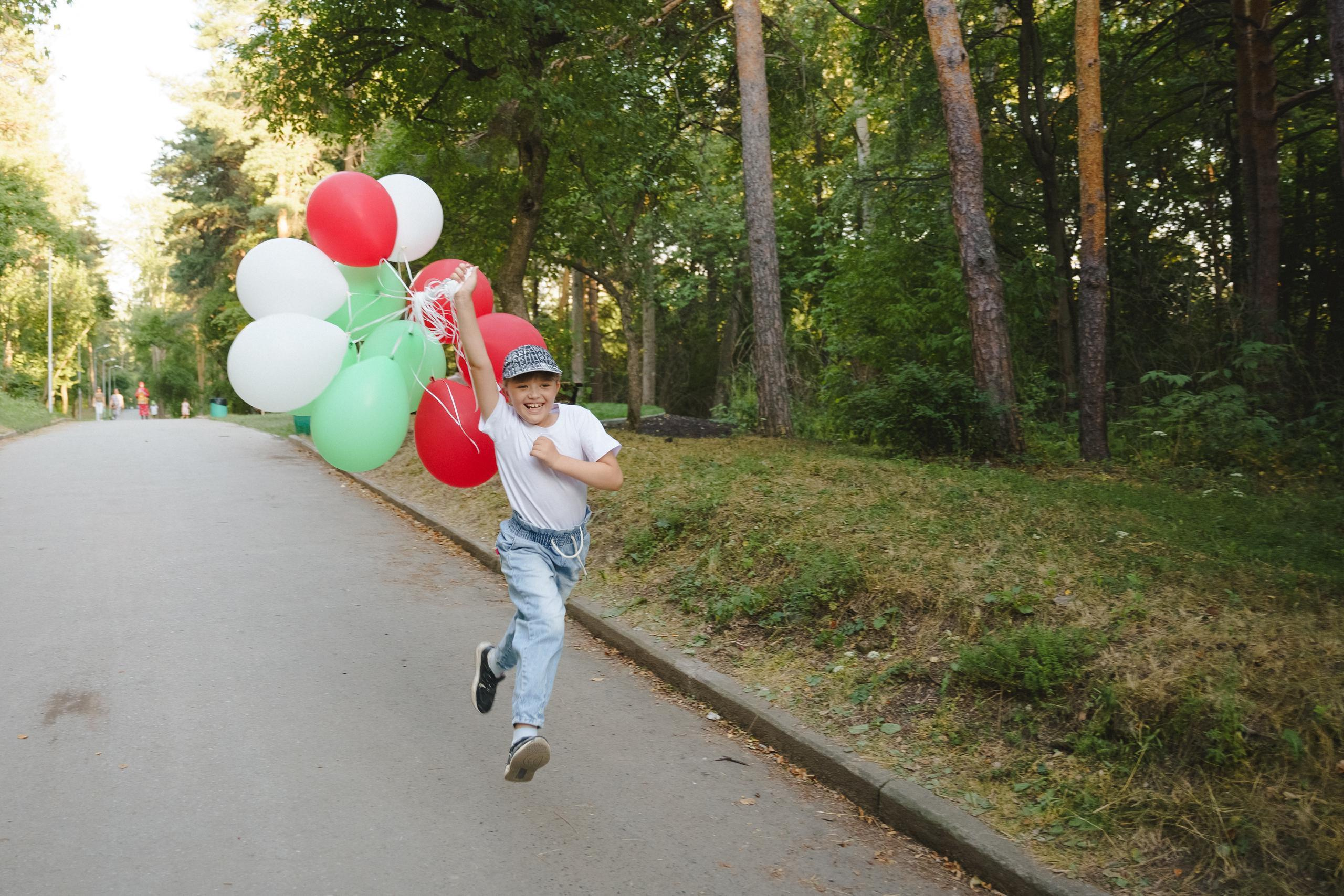Семейная фотосессия Юли, Мариши и Катерины. Фотограф в детский сад в Екатеринбурге, выпускные альбомы Юлия Умерова