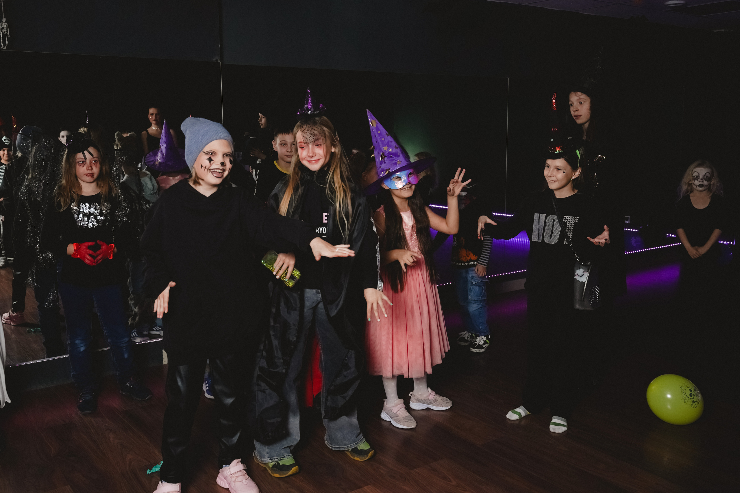 ХЭЛЛУУИН в «CRYSTAL». Фотограф в детский сад в Екатеринбурге, выпускные альбомы Юлия Умерова