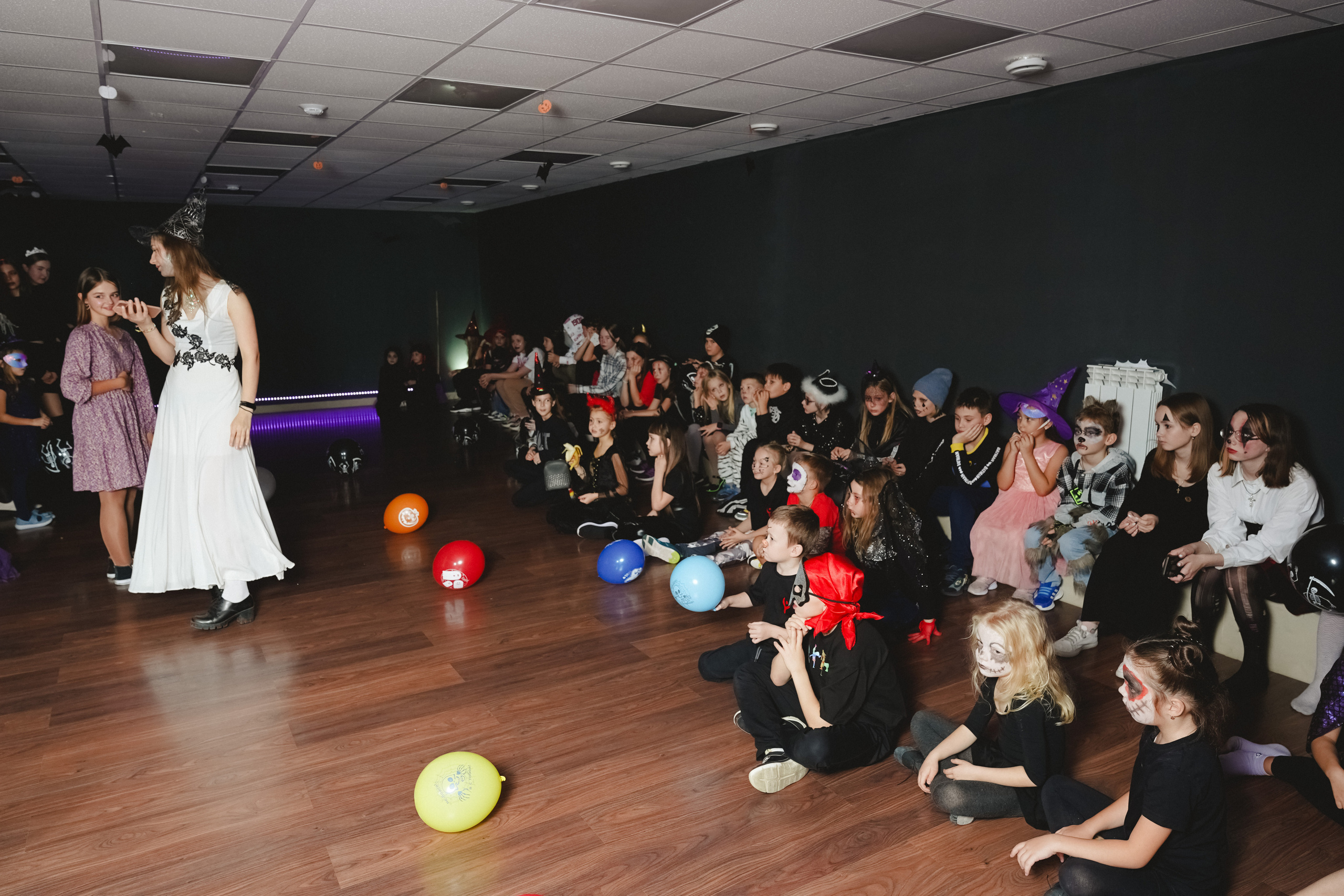 ХЭЛЛУУИН в «CRYSTAL». Фотограф в детский сад в Екатеринбурге, выпускные альбомы Юлия Умерова