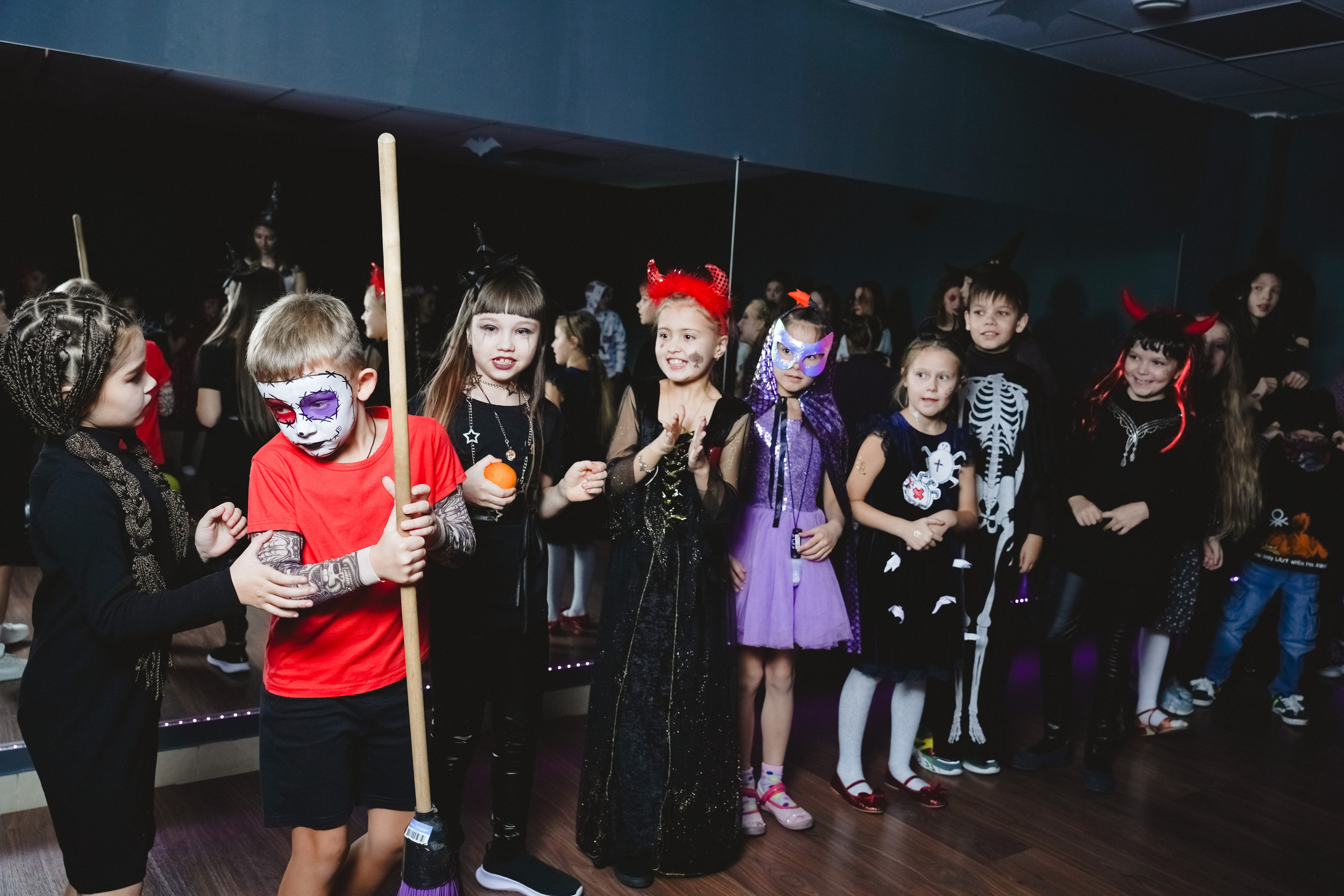 ХЭЛЛУУИН в «CRYSTAL». Фотограф в детский сад в Екатеринбурге, выпускные альбомы Юлия Умерова