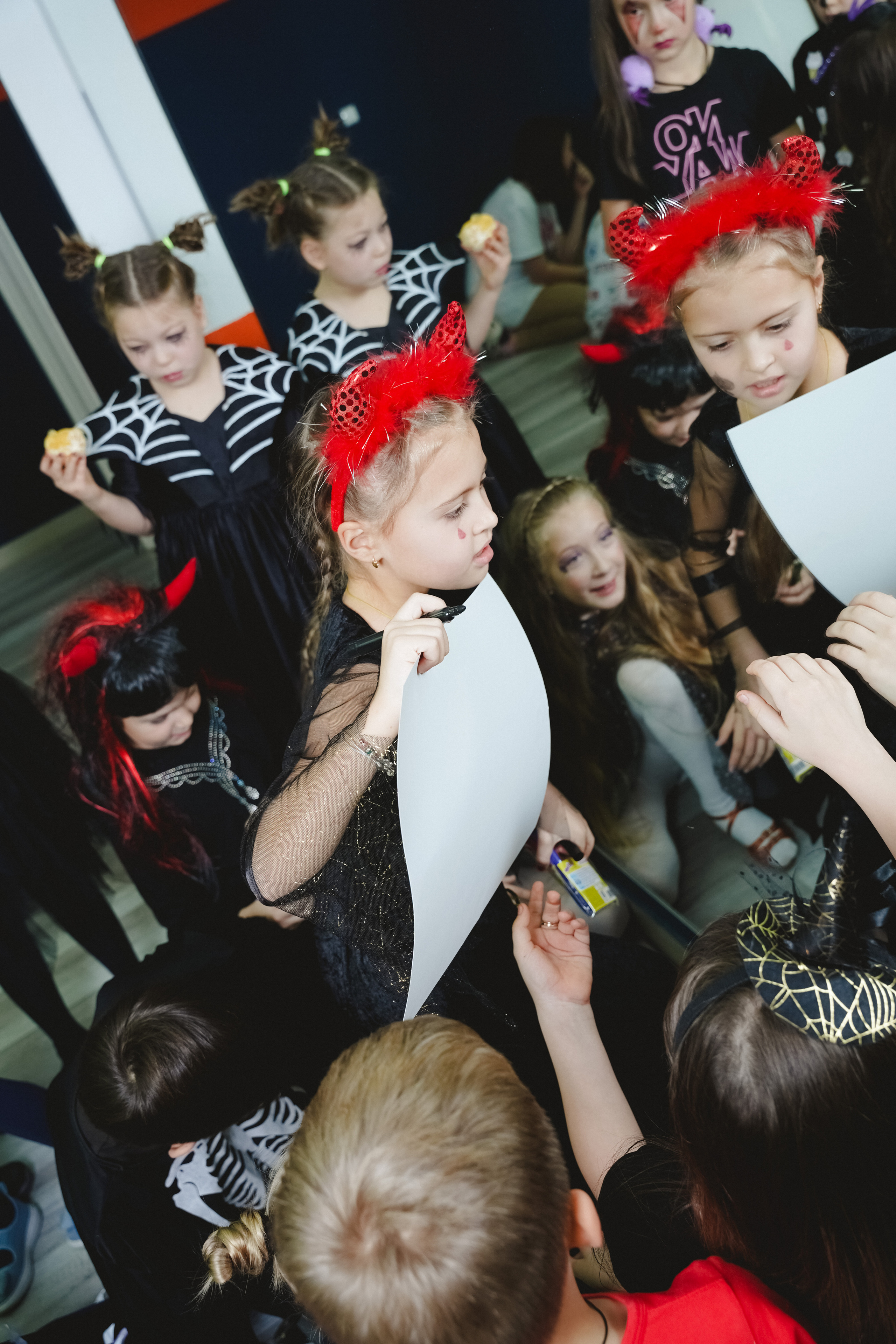 ХЭЛЛУУИН в «CRYSTAL». Фотограф в детский сад в Екатеринбурге, выпускные альбомы Юлия Умерова