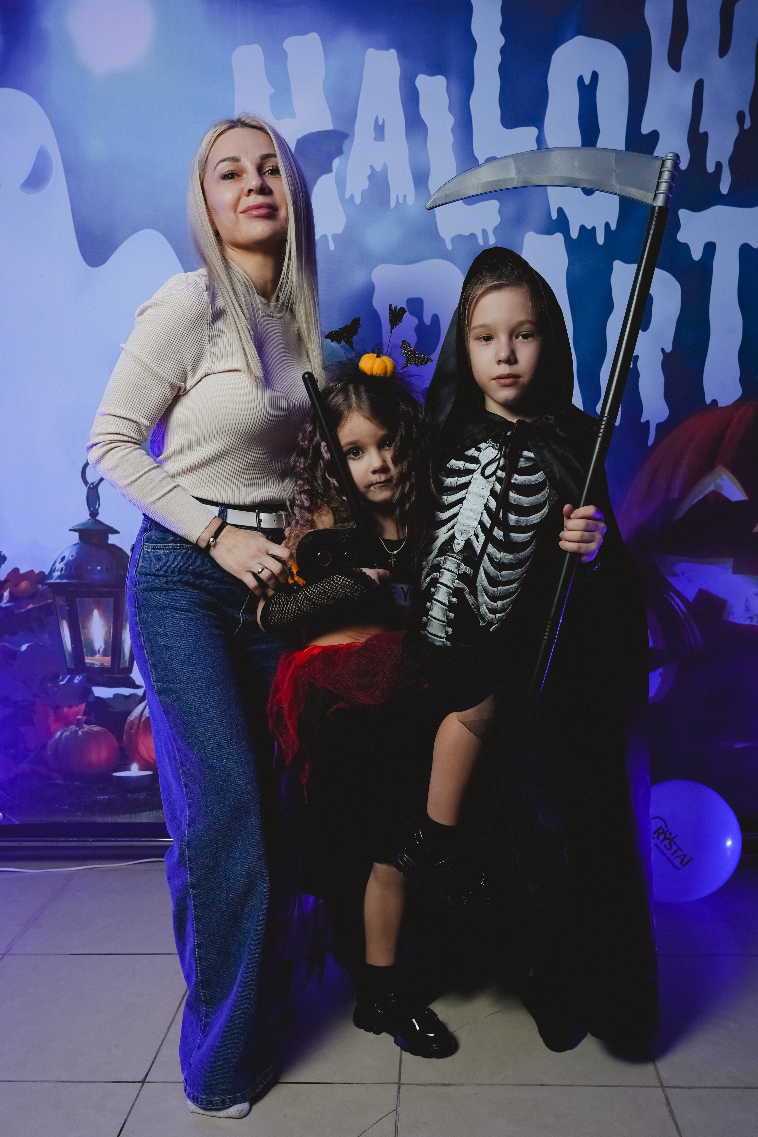 ХЭЛЛУУИН в «CRYSTAL». Фотограф в детский сад в Екатеринбурге, выпускные альбомы Юлия Умерова