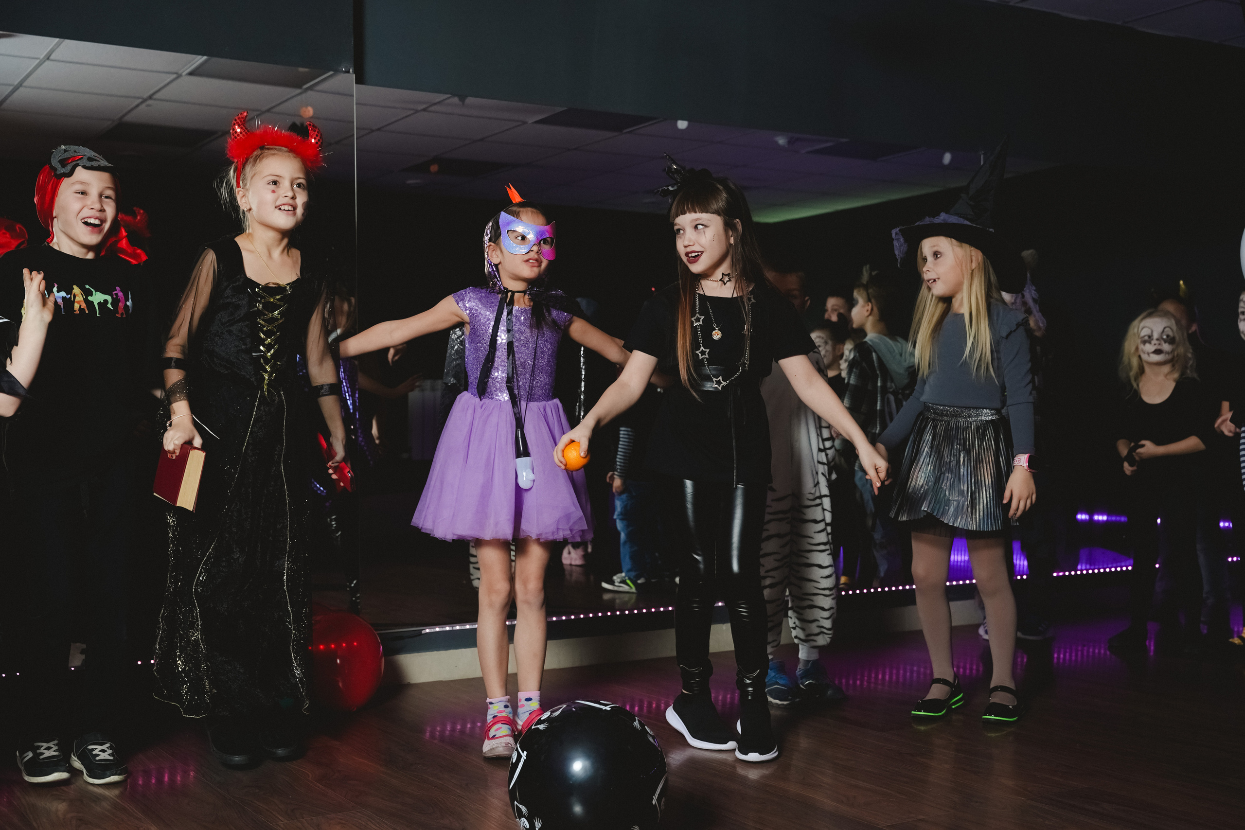 ХЭЛЛУУИН в «CRYSTAL». Фотограф в детский сад в Екатеринбурге, выпускные альбомы Юлия Умерова