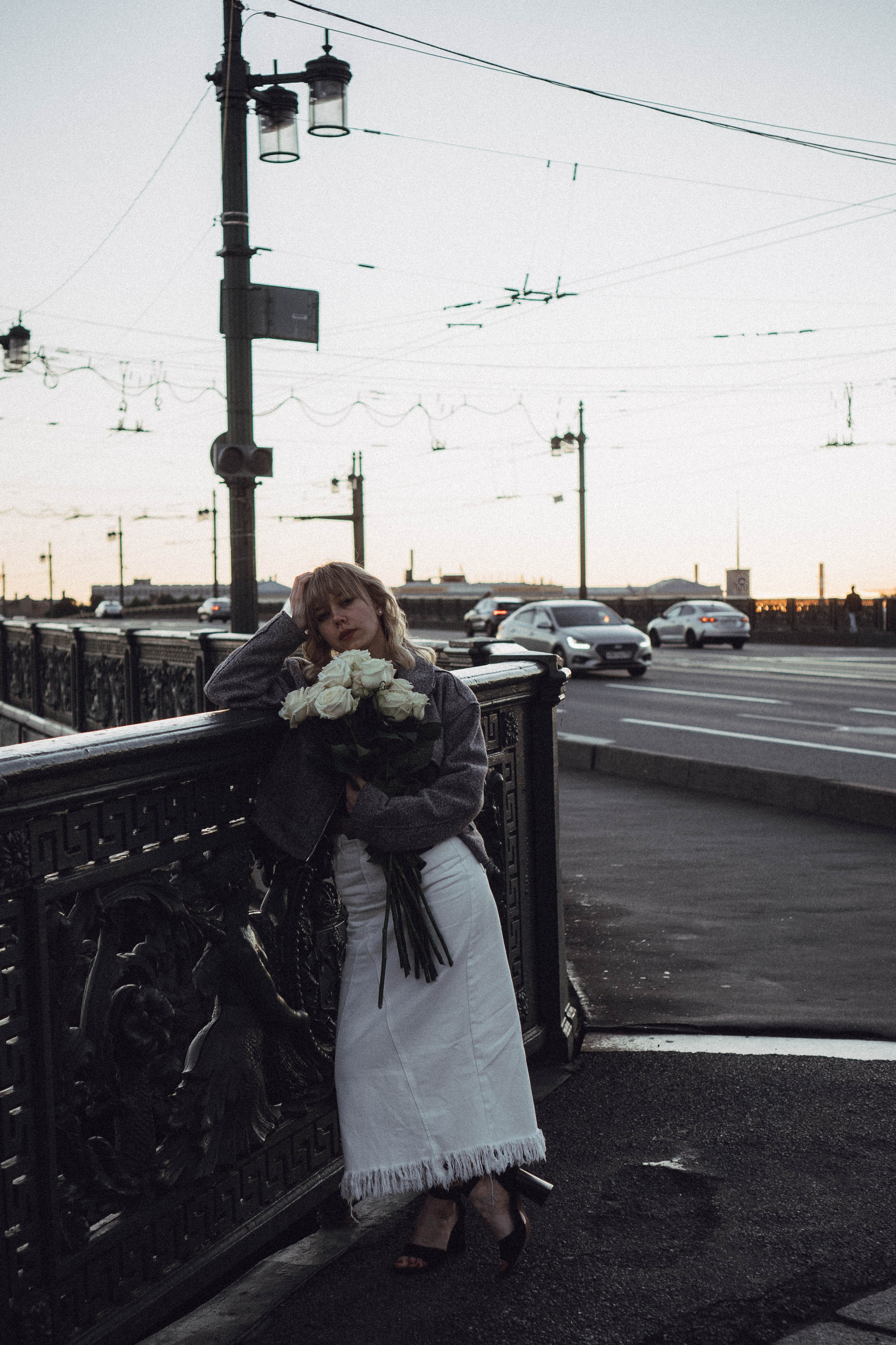 ПРОГУЛКА ПО ГОРОДУ В БЕЛЫЕ НОЧИ (другой вариант). Профессиональный фотограф, Санкт-Петербург — Виктория Богомолова